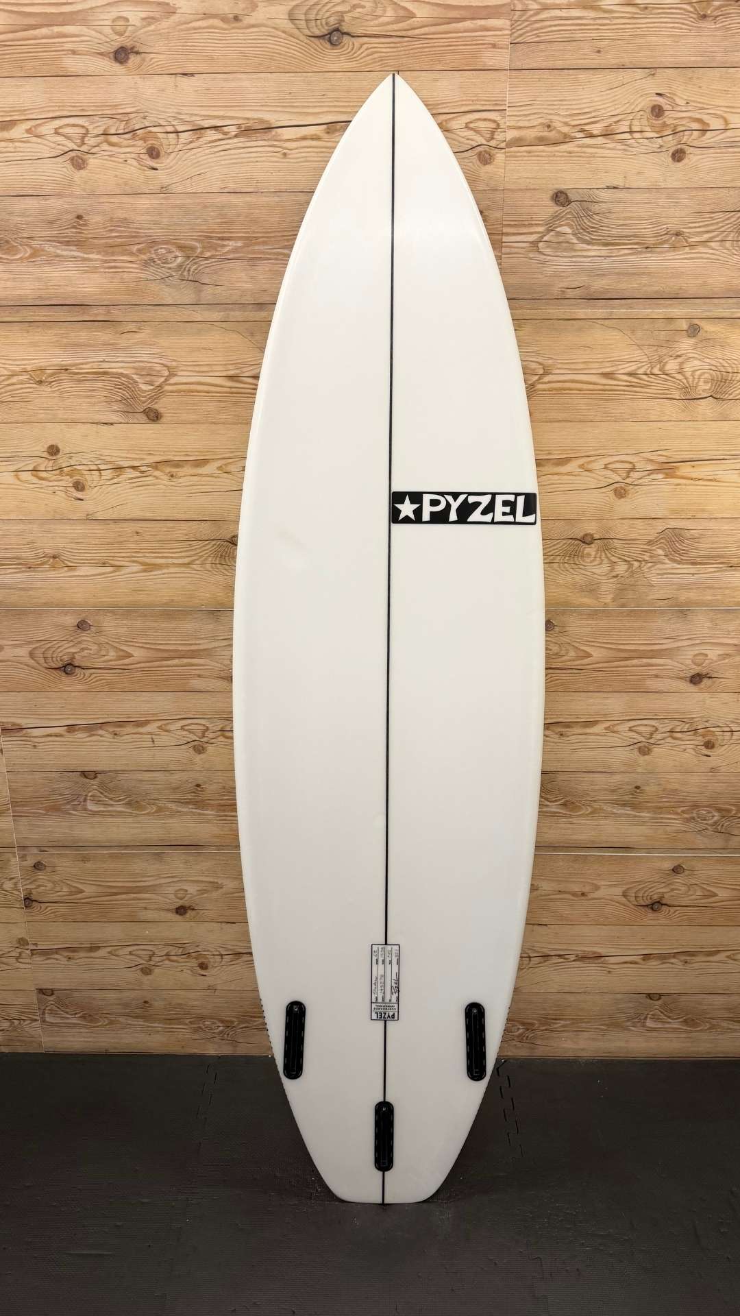 Pyzel Shadow 6'2"