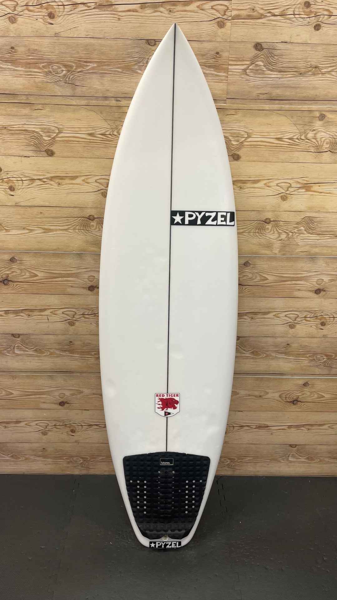 Red Tiger 5'9"