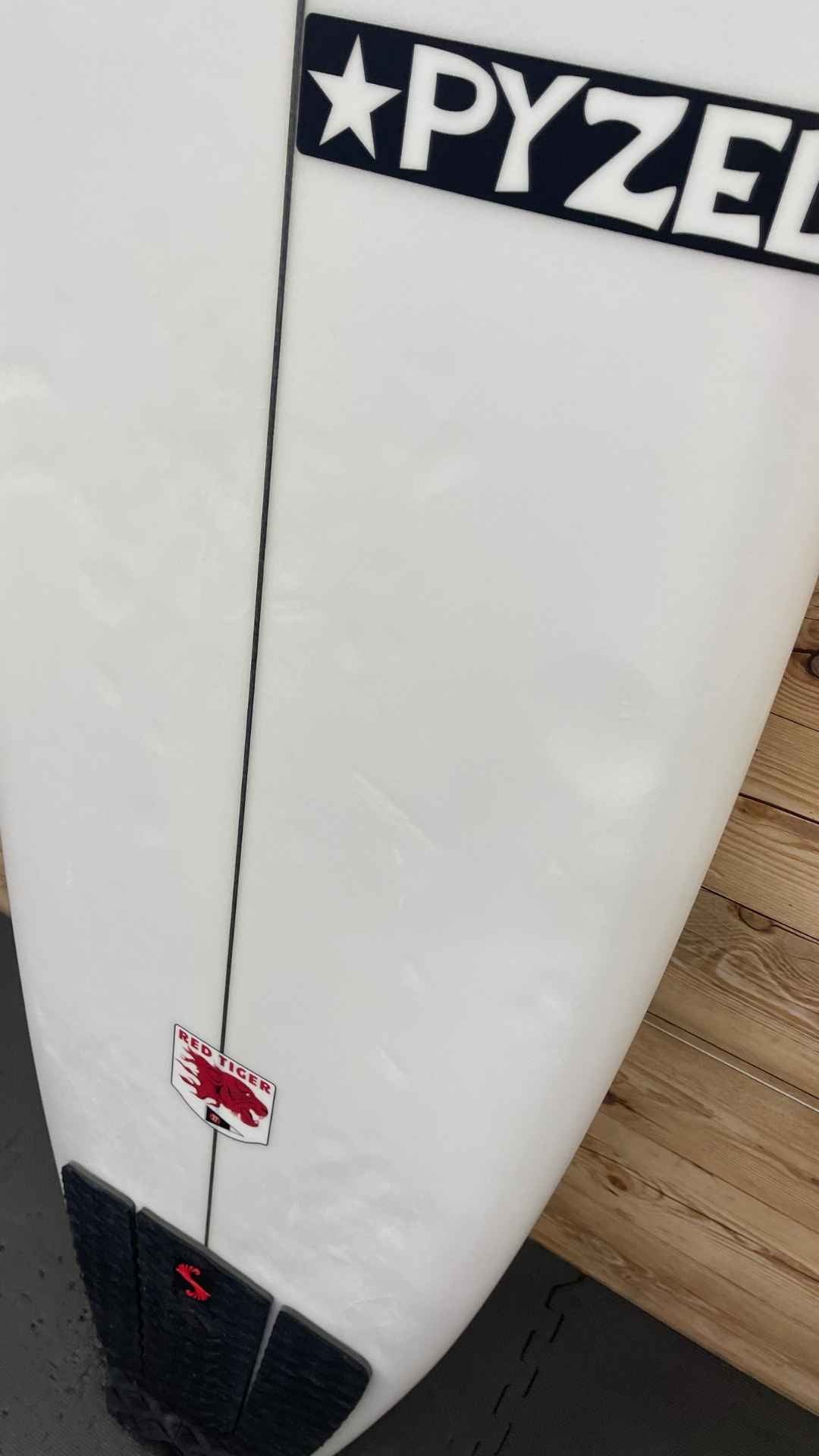 Red Tiger 6'0"