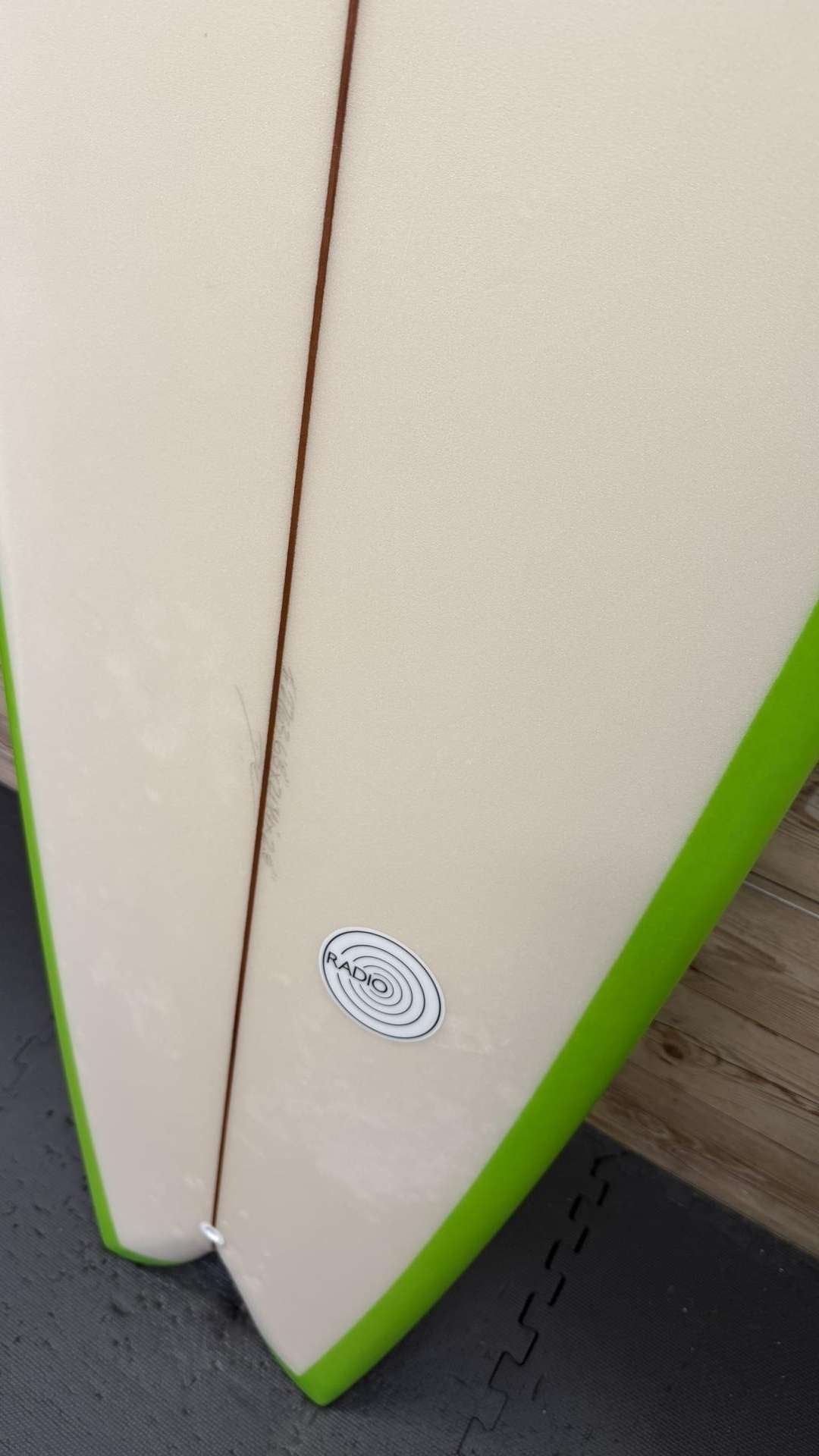 Mid Fish 6'8"
