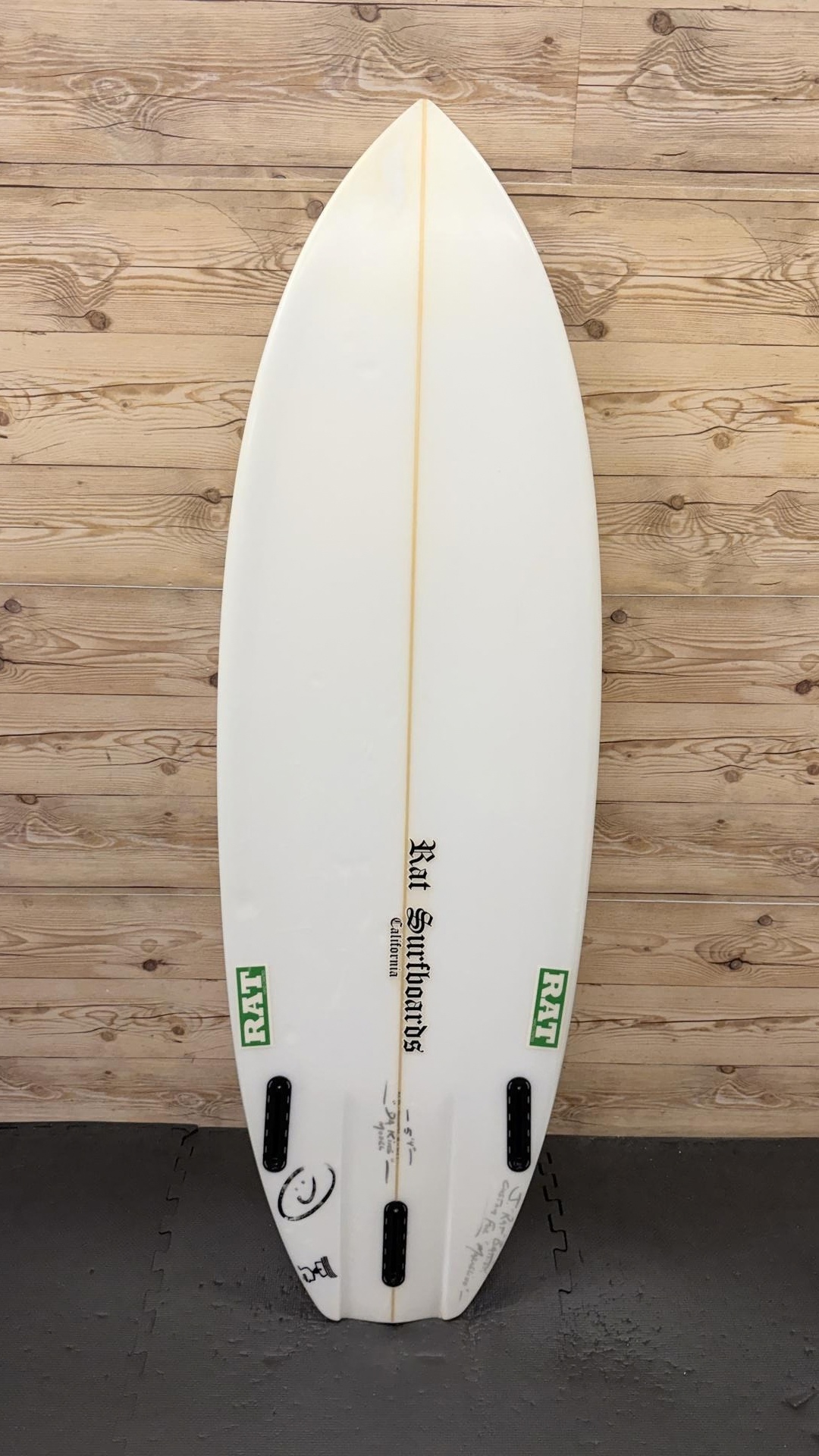 Dakine 5'4"