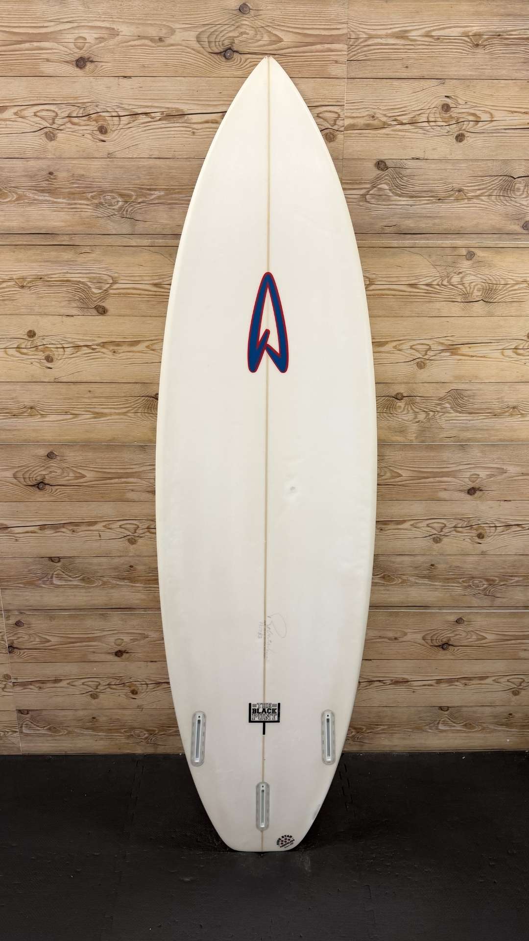 The Black Punt 6'4"