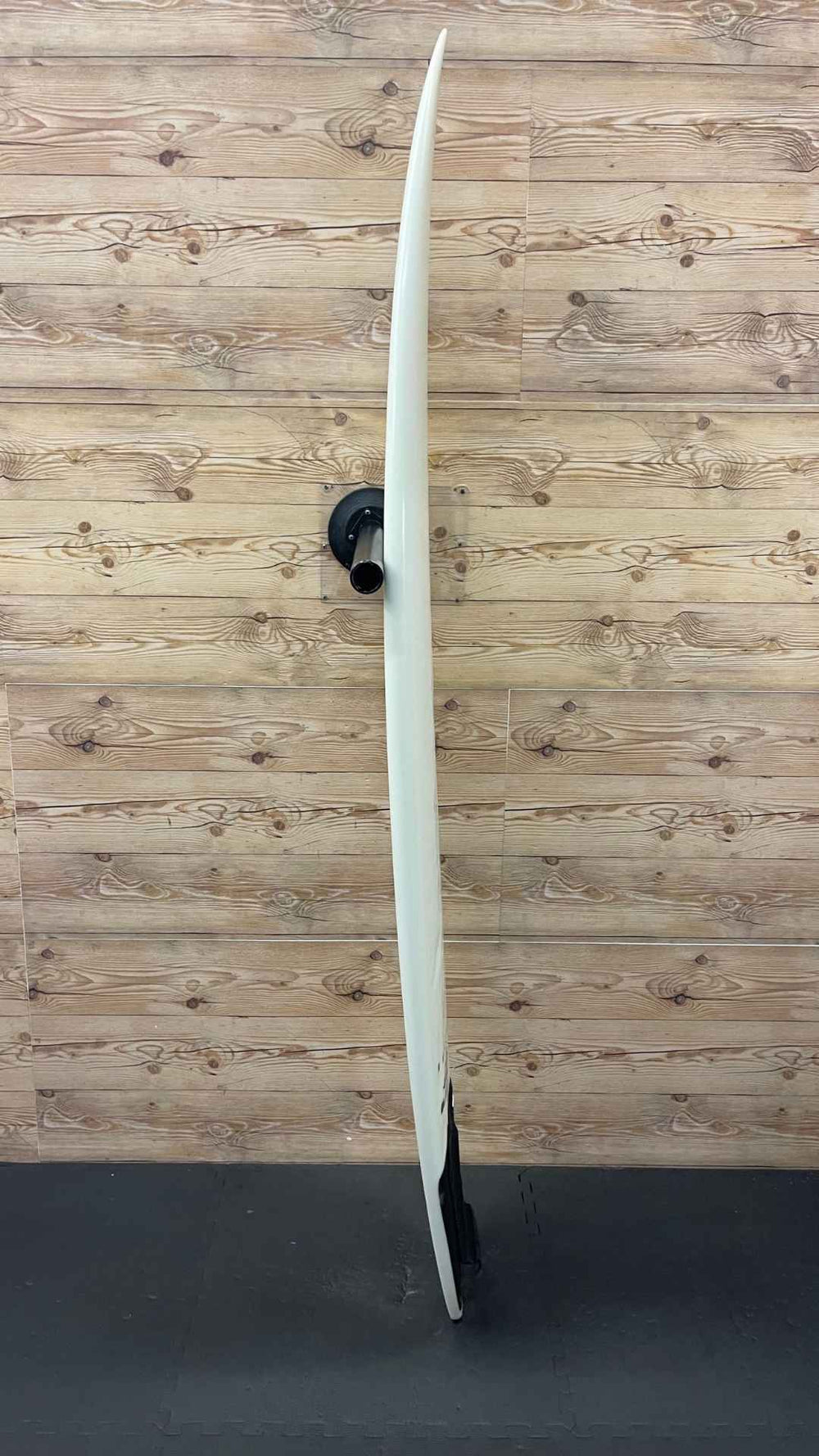 Ale 6'3"