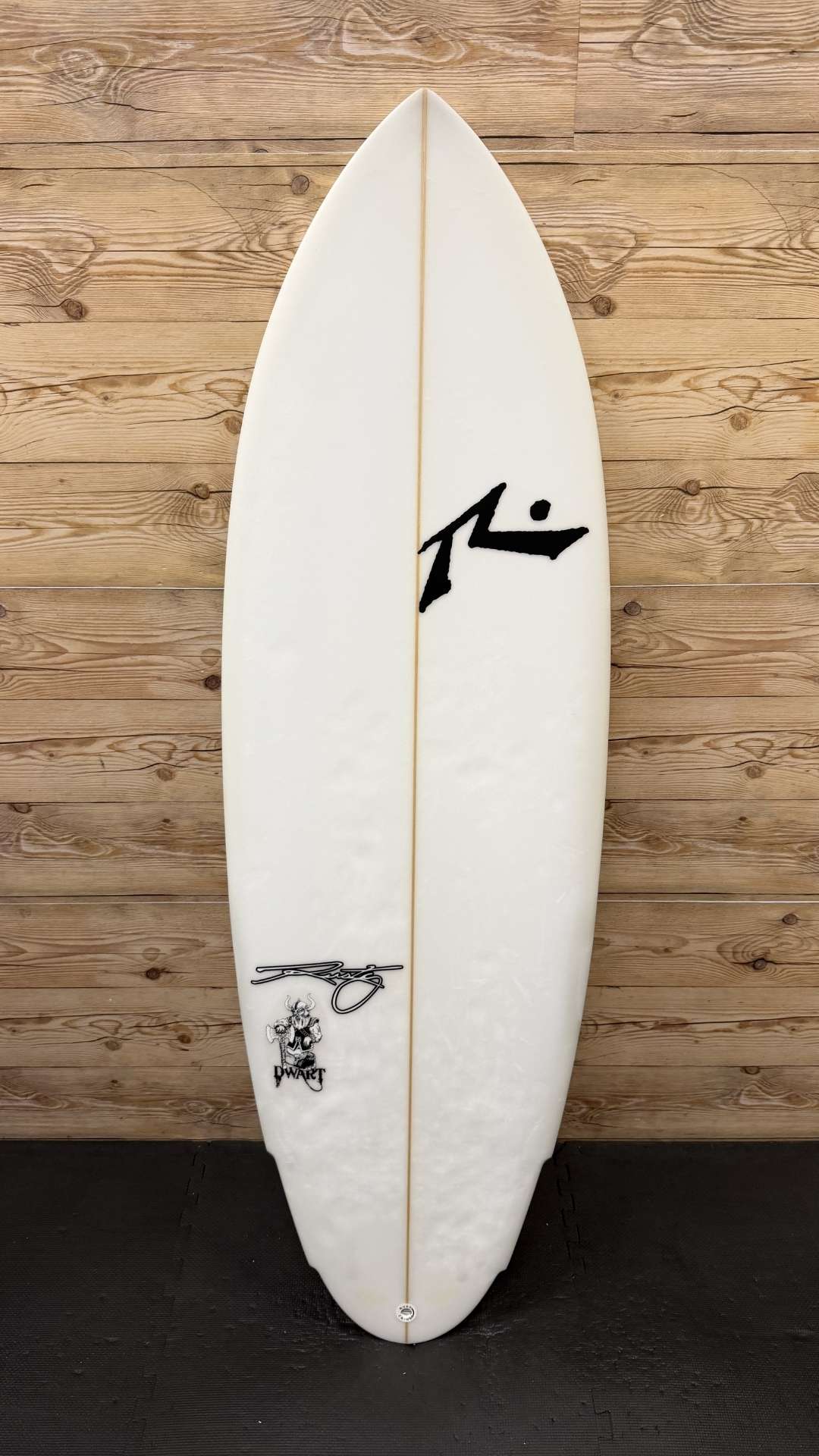 Dwart Grom 5'3"