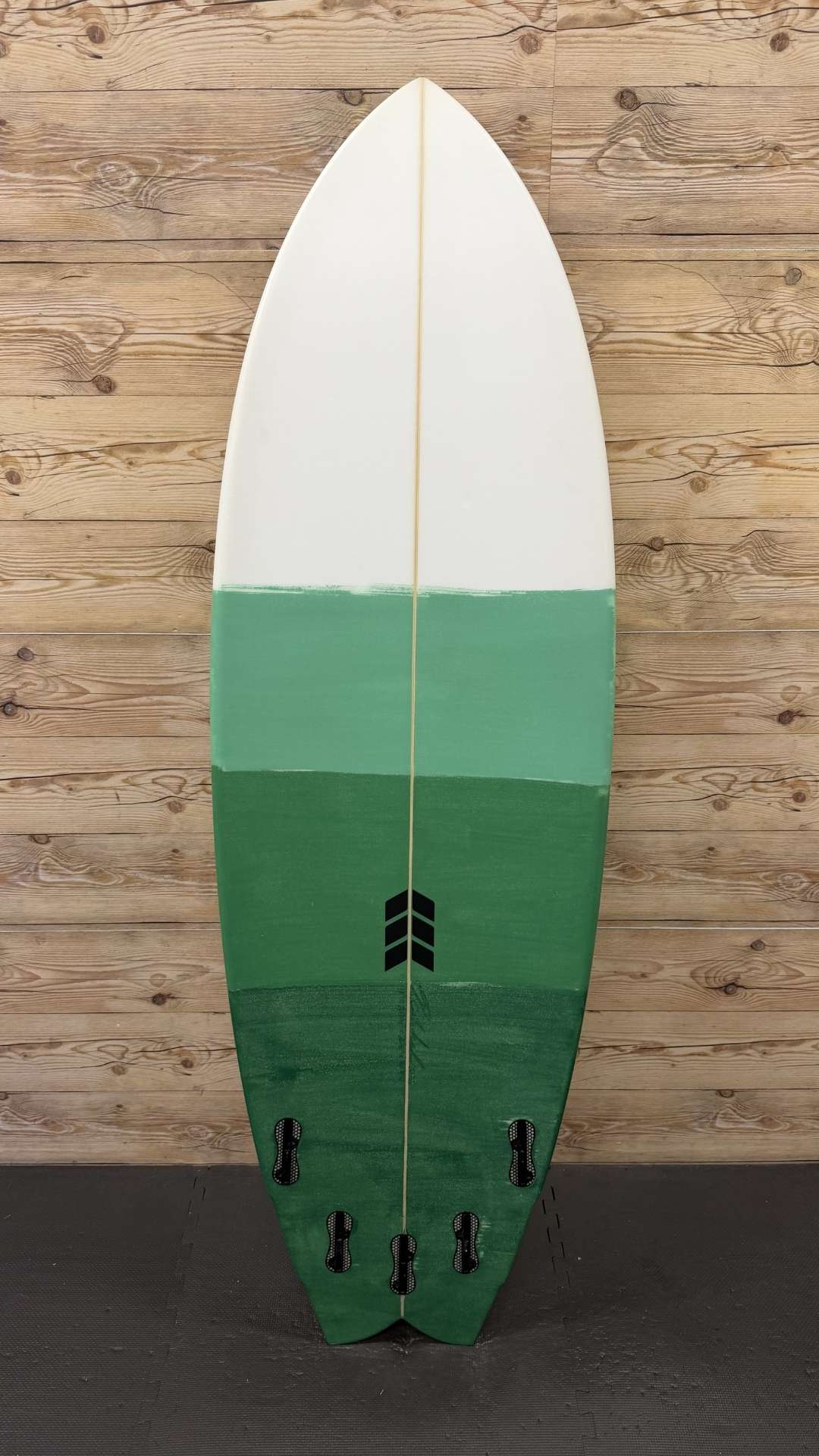 5 Fin Swallow Tail 5'9"