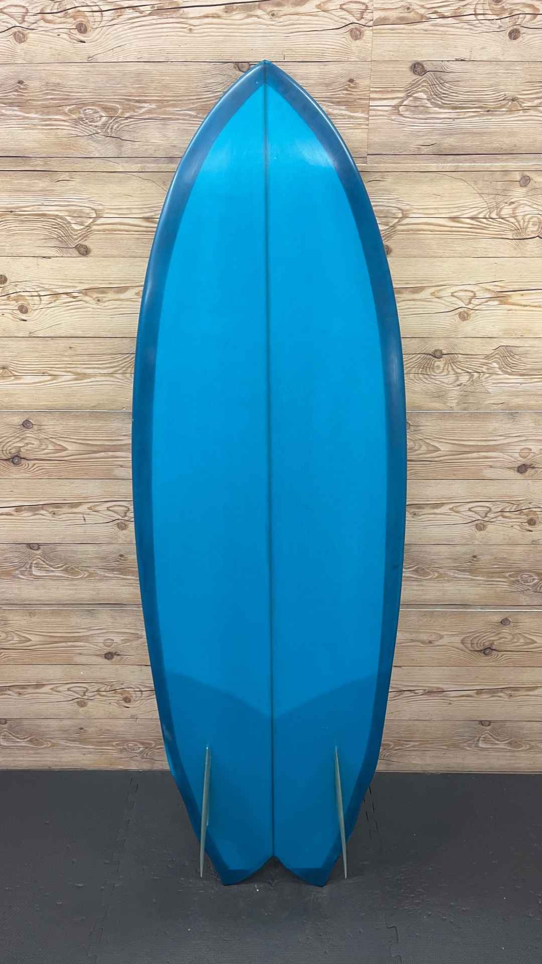 Twin Keel Fish 5'8"