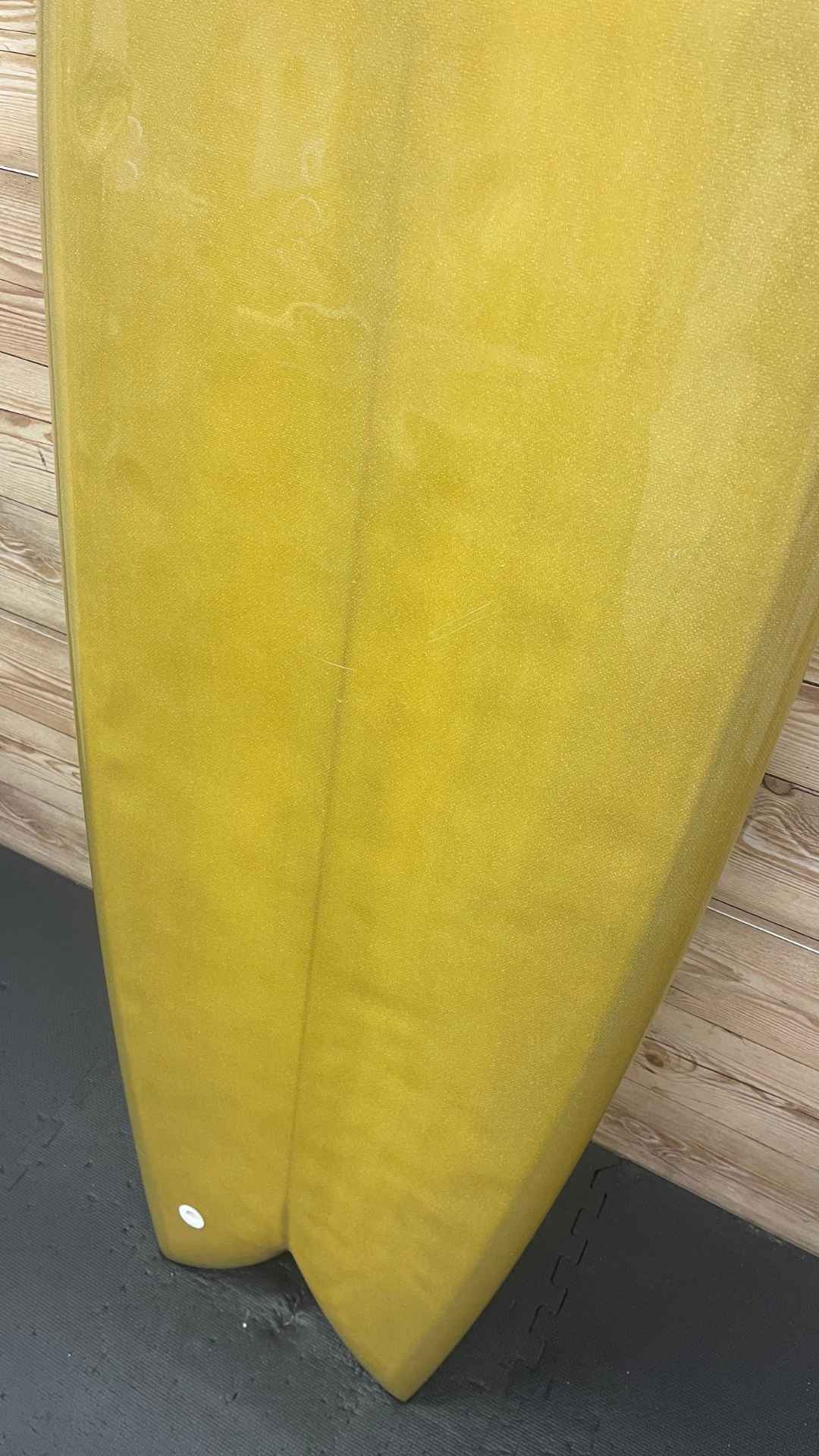 Twin Keel Fish 5'10"