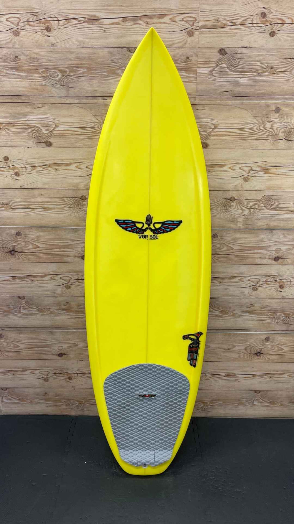 Hornet 5'10"