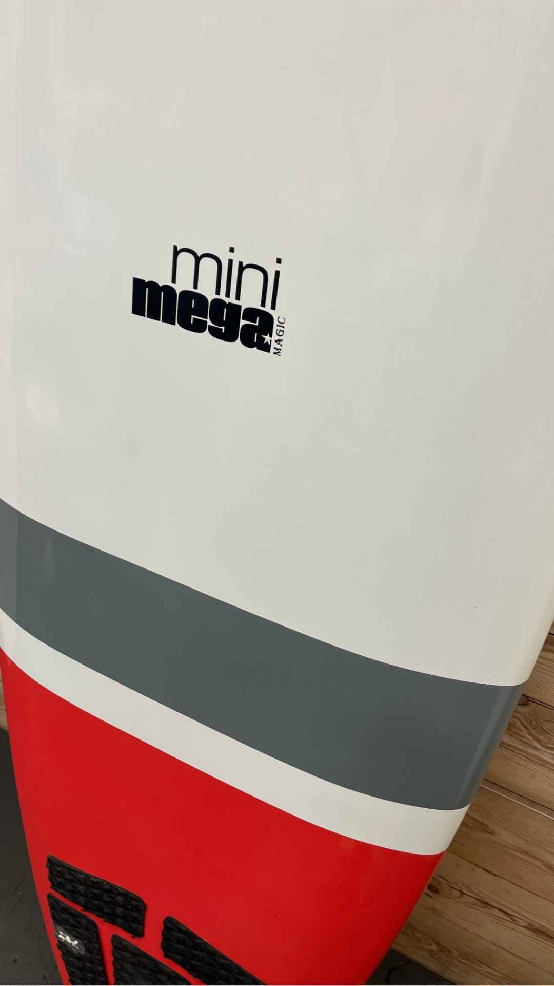 Mini Mega Magic 6'10"