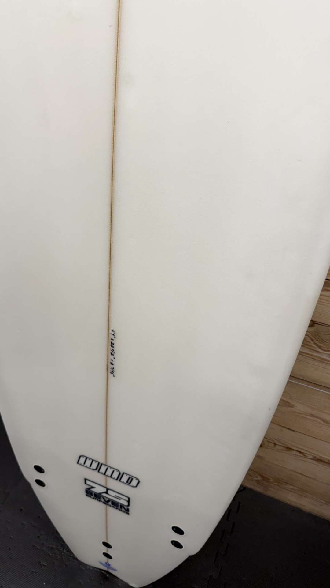 WMD 6'1"