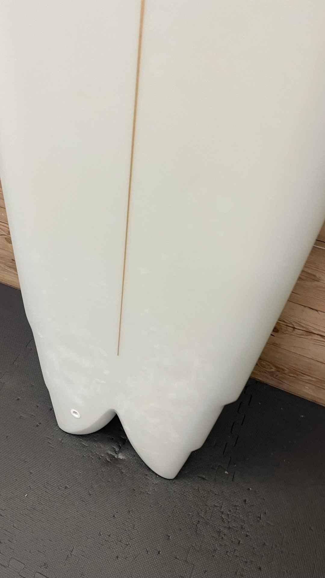 USED Alex Lopez Twin Keel Fish 5'7