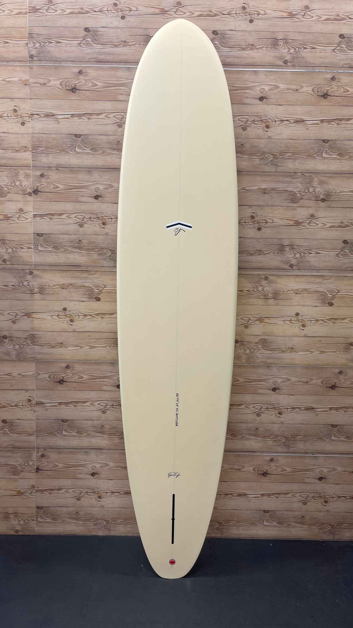 Outlier 9'0"