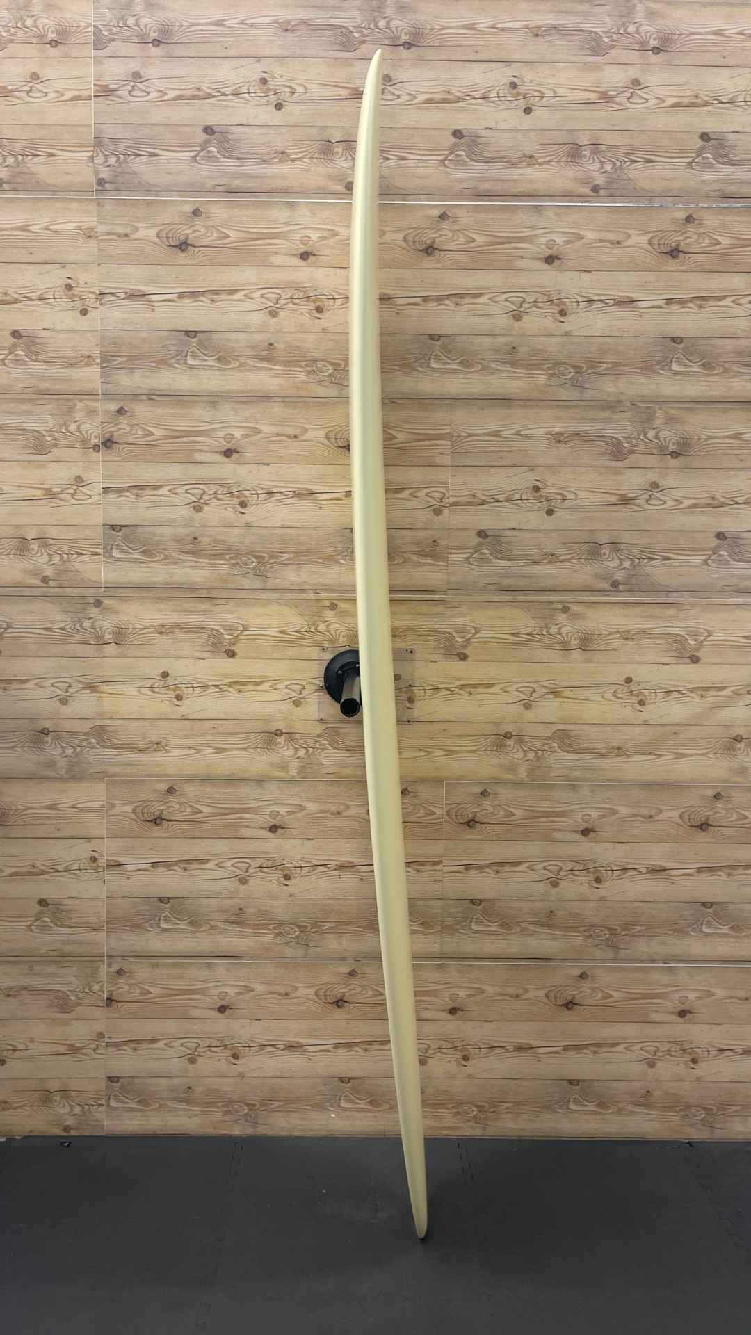 Outlier 9'0"