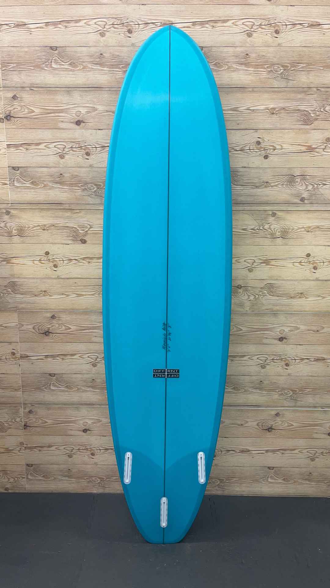 Tri Egg 7'6"