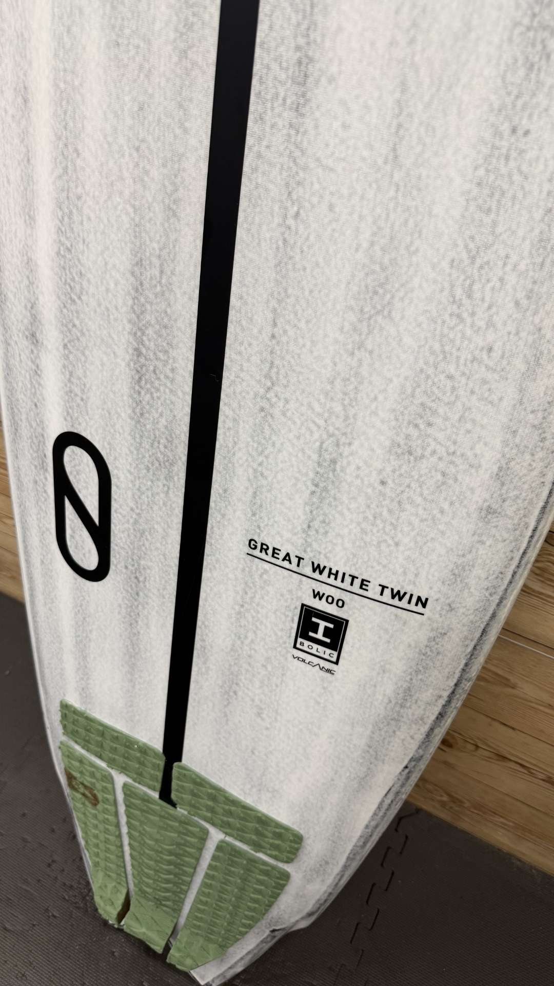 Great White Twin 5'11"