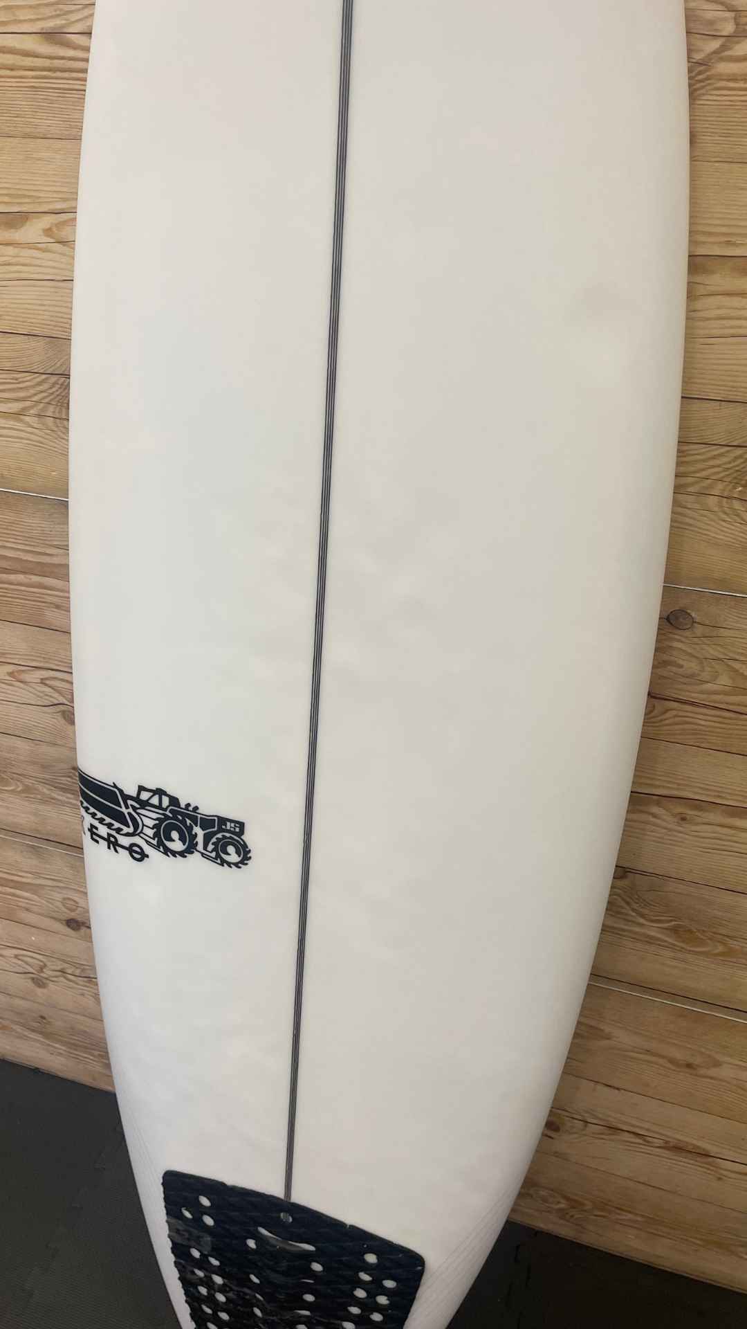Surf Used Shortboards: JS Industries Xero 6'3