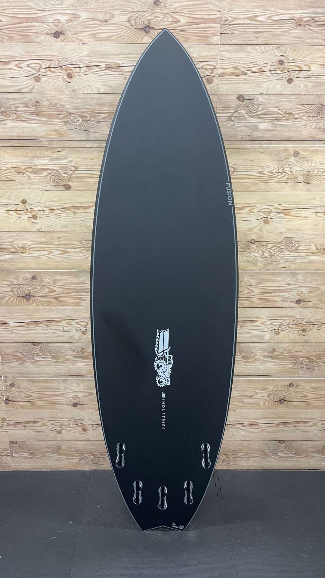 Surf Used Shortboards: JS Industries Xero Fusion 6'4