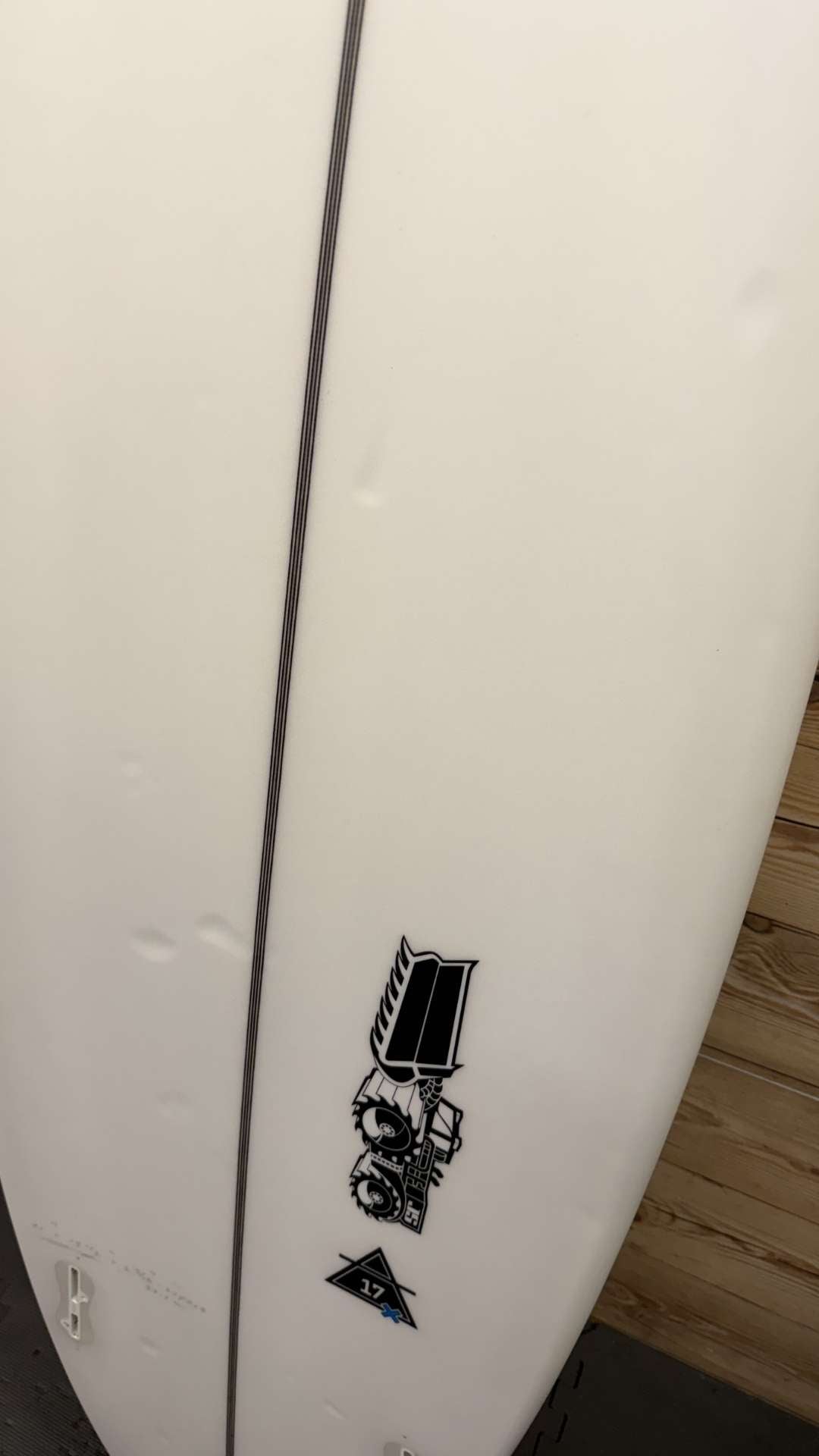 Air 17 6'1"
