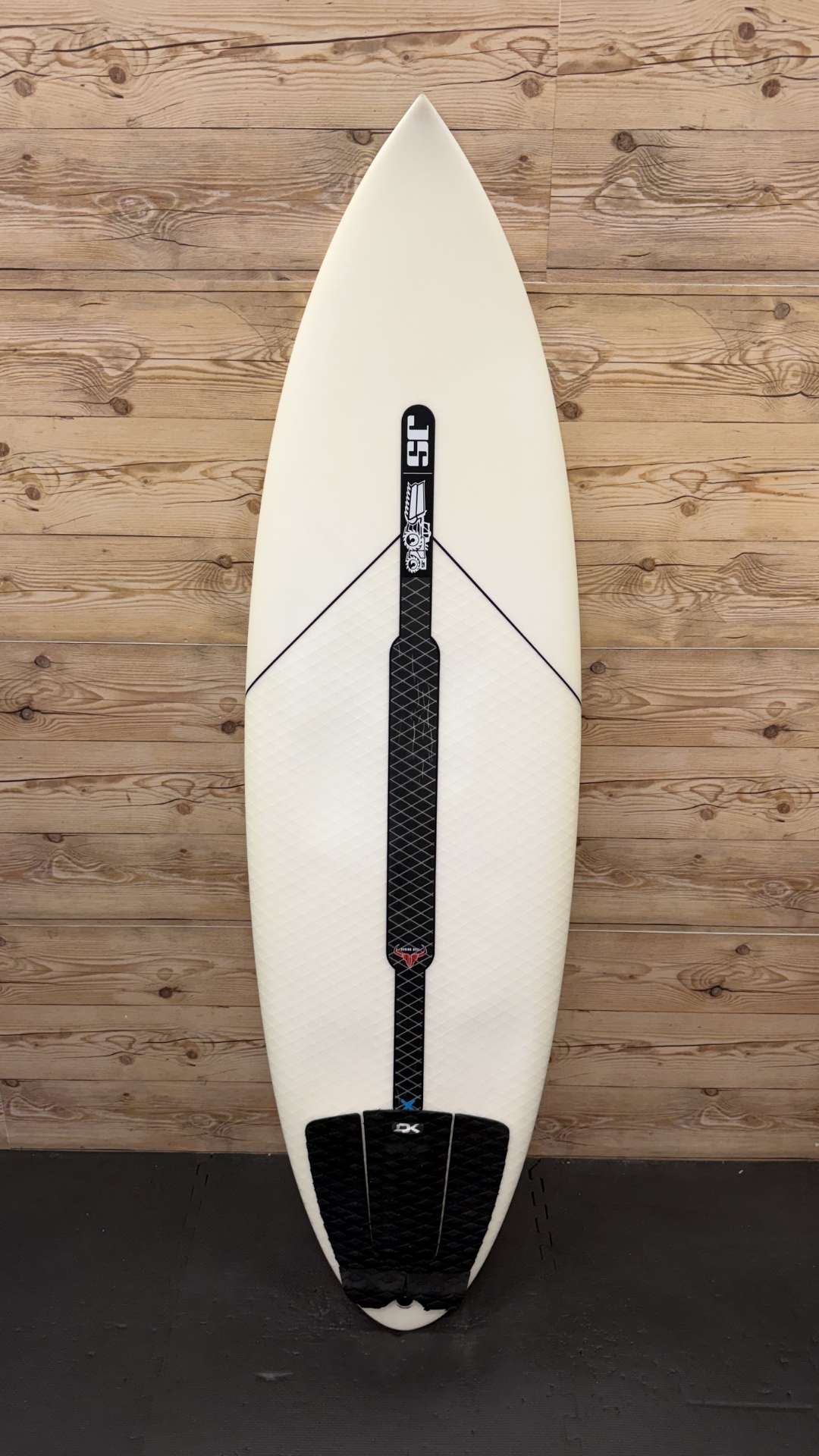 Raging Bull 5'9"