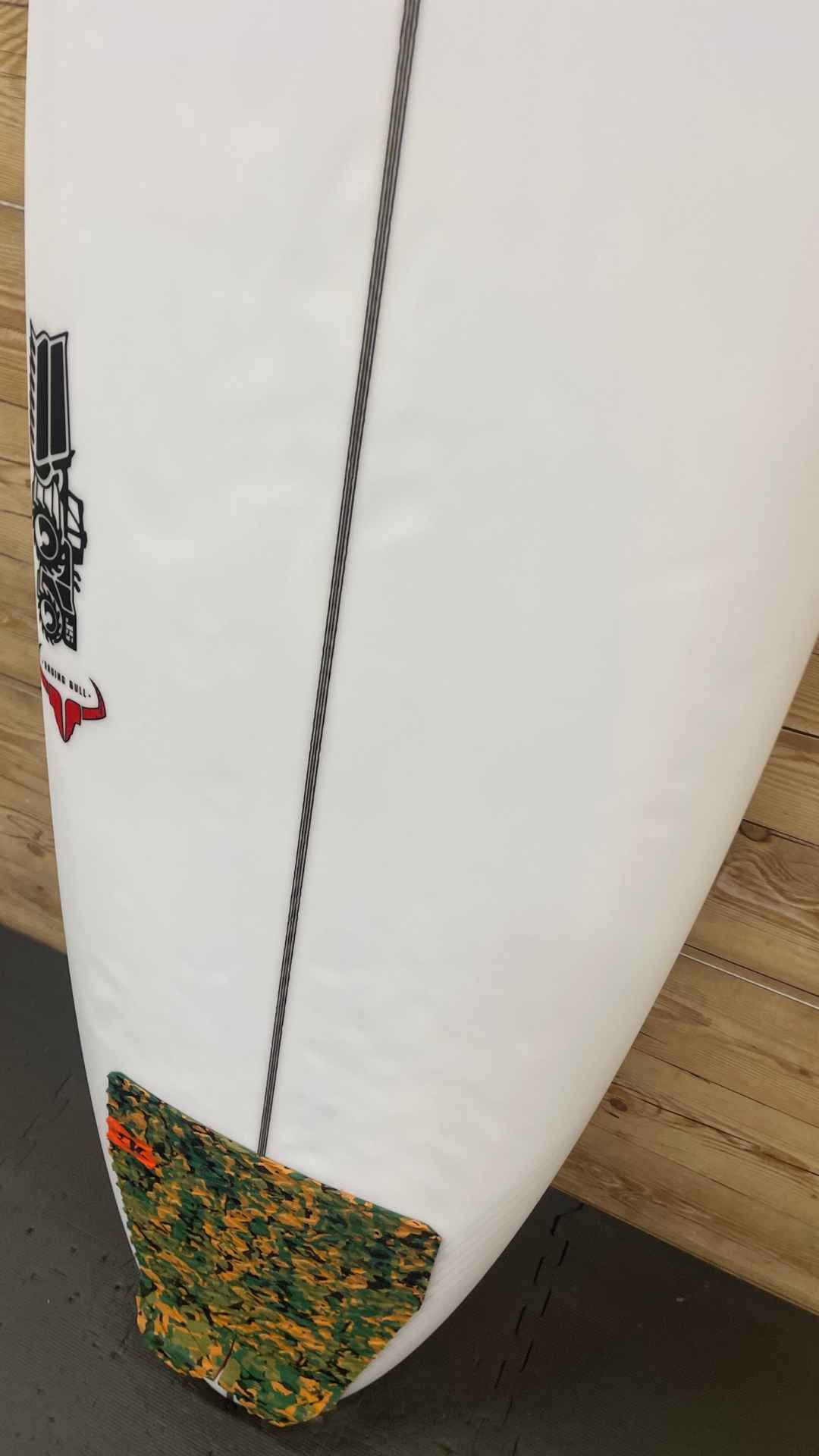Raging Bull 6'2"