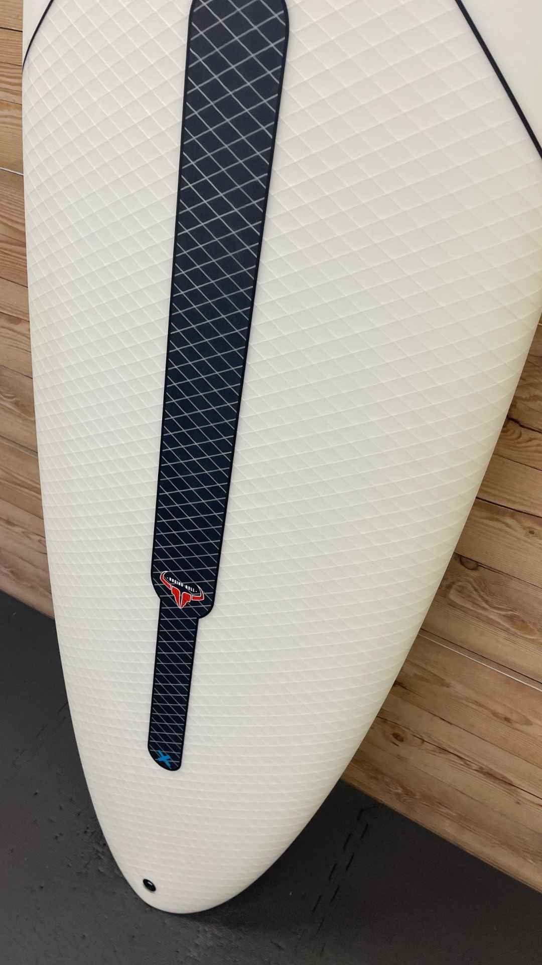 Raging Bull 6'8"