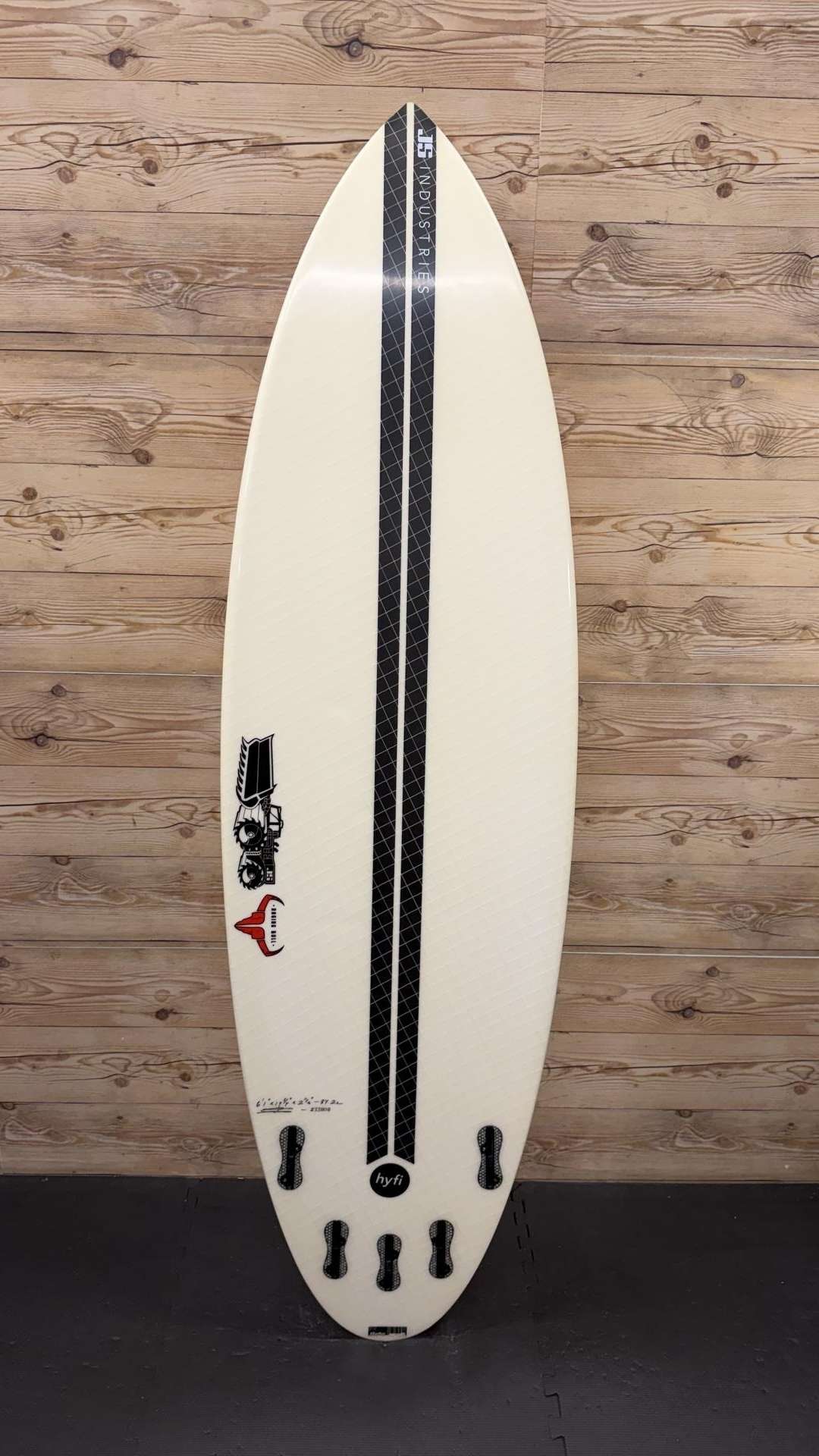 Raging Bull 6'1"