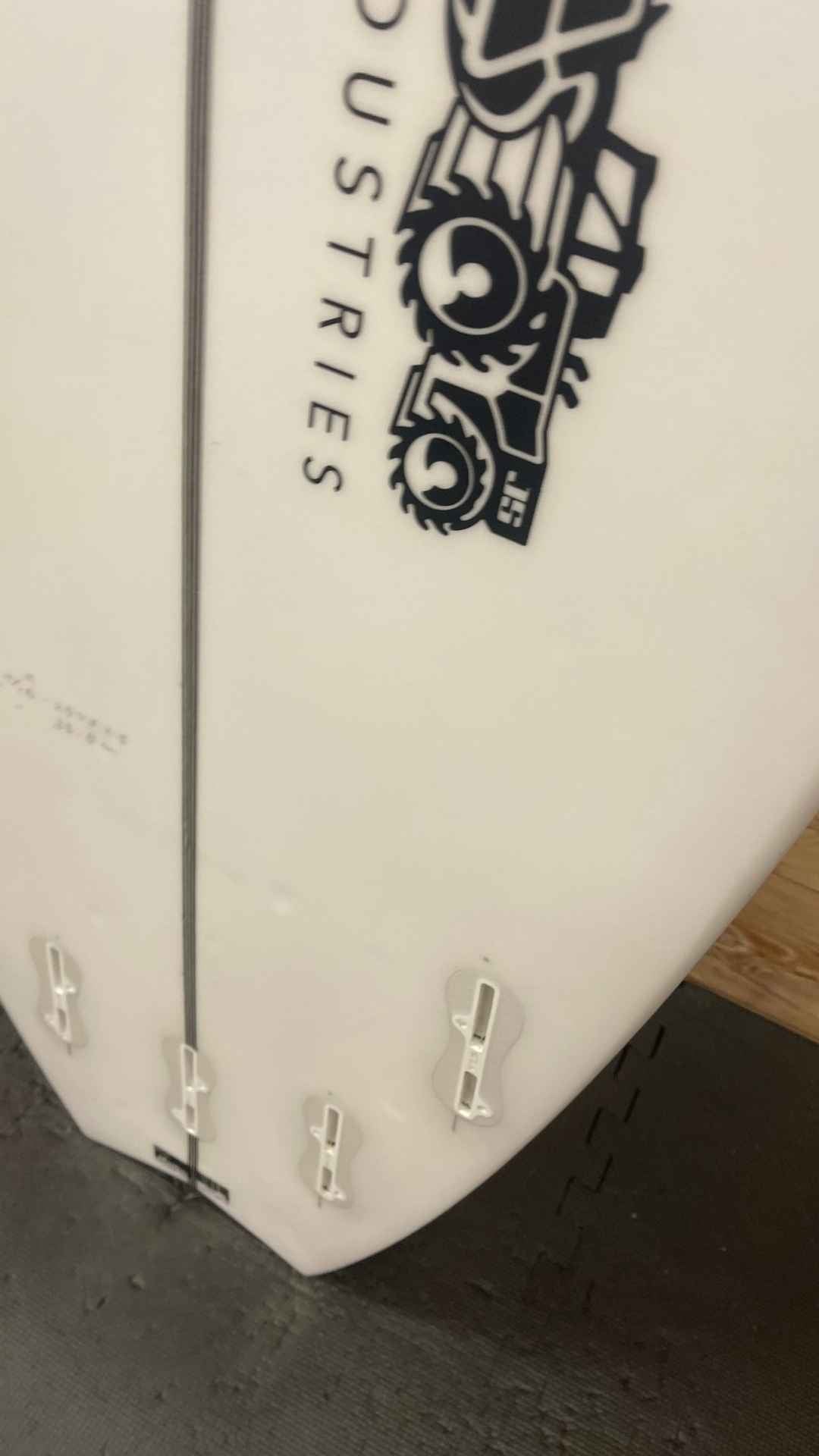 Sub Xero 5'8"