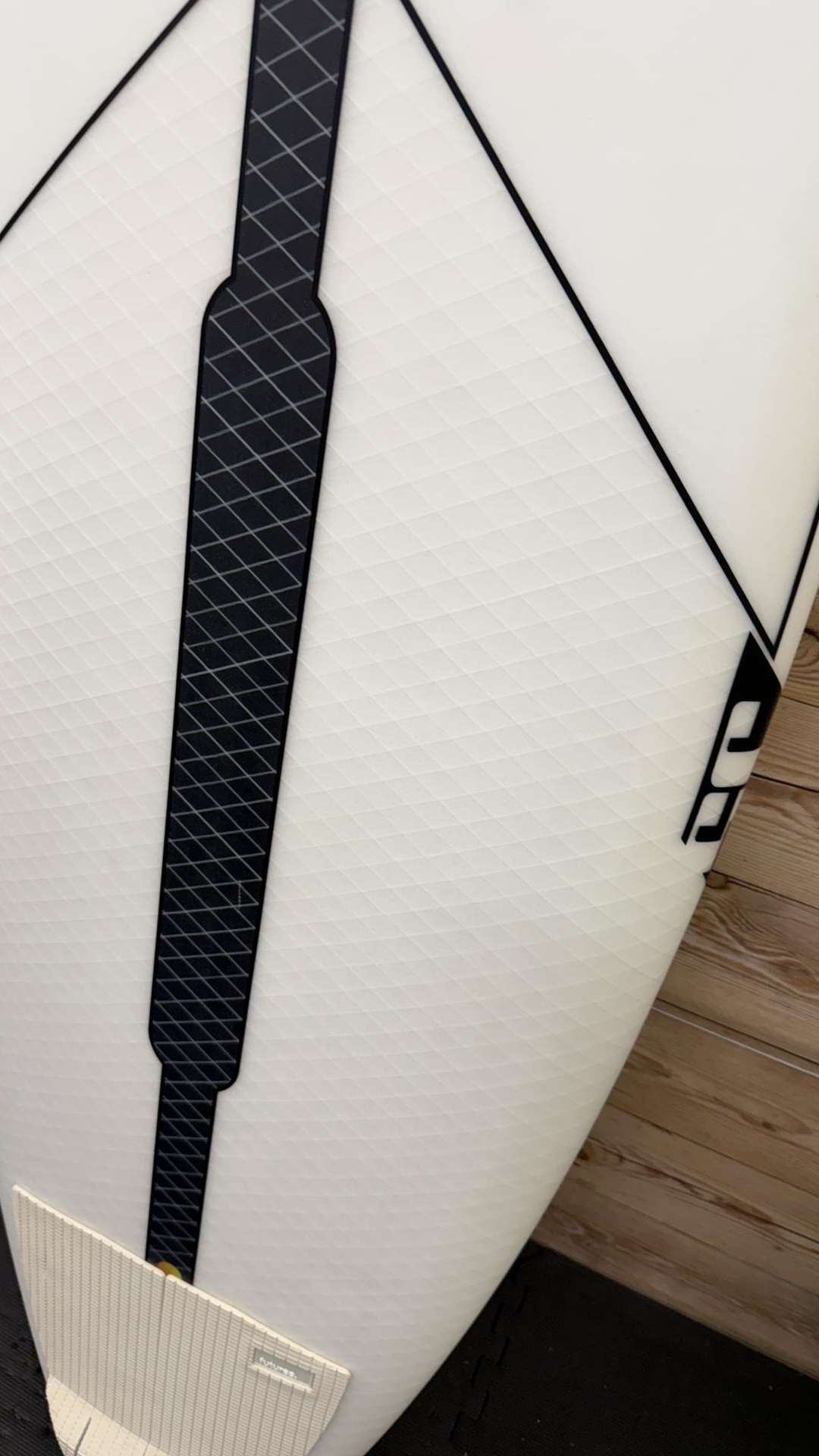 Sub Xero 5'10"