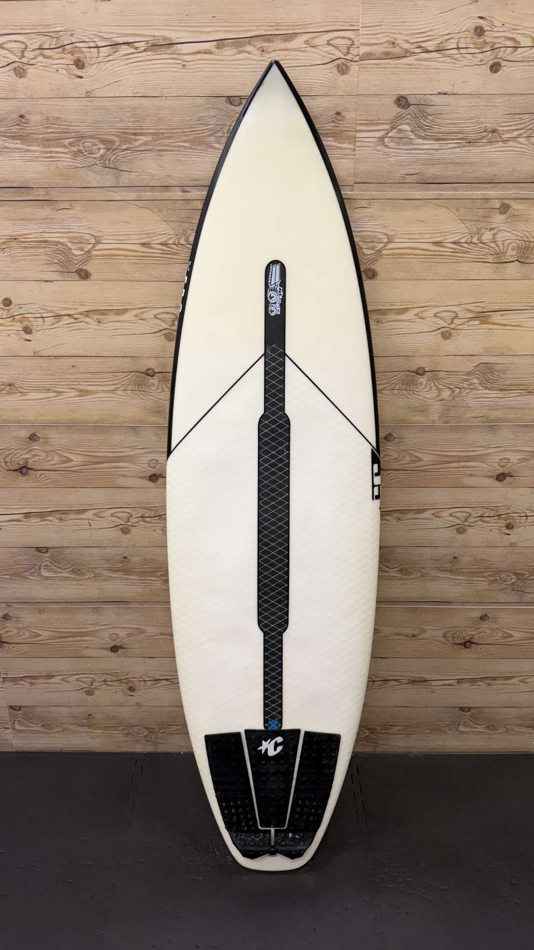 Surf Used Shortboards: JS Industries Xero 5'10