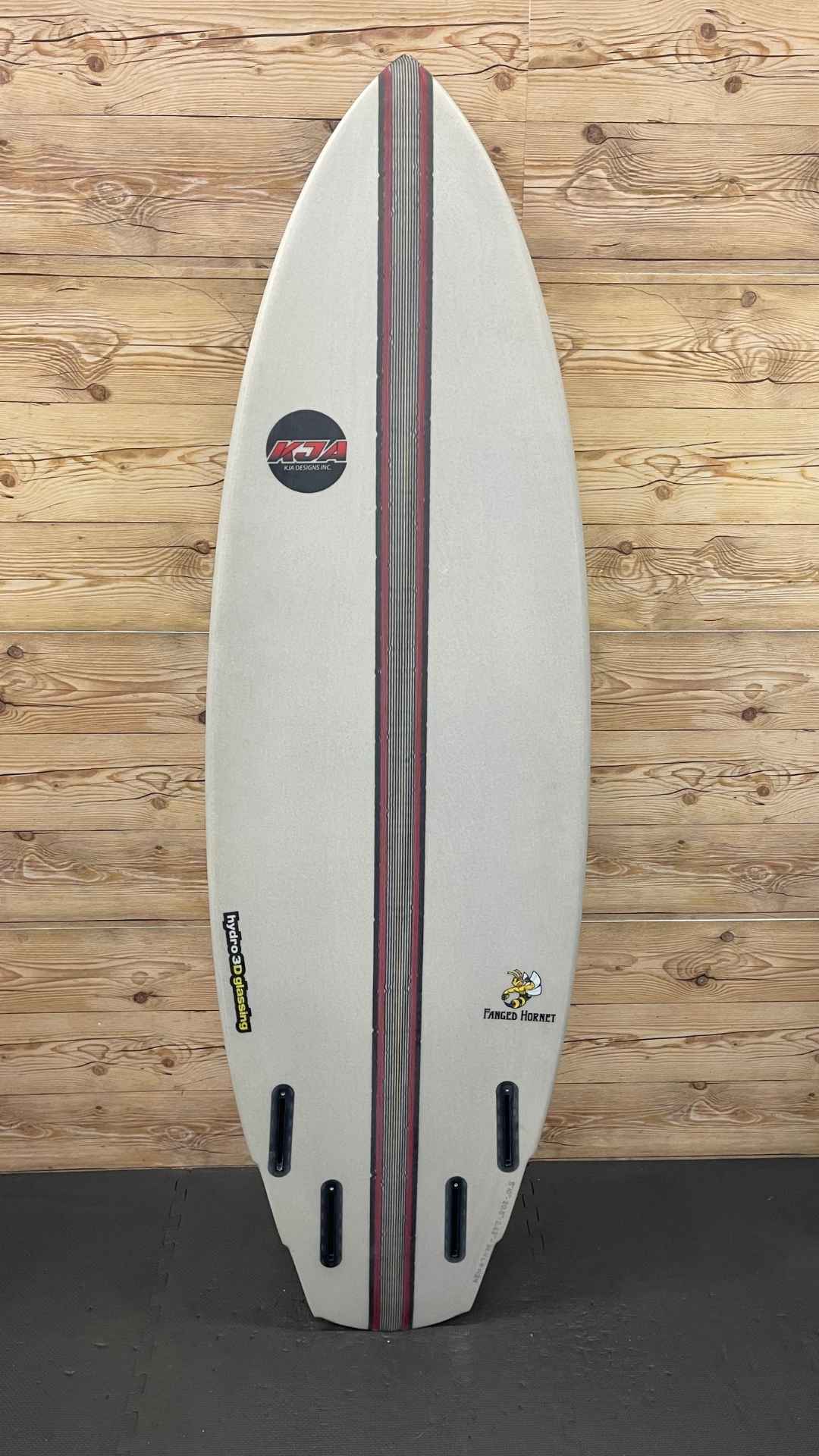 Fanged Hornet 5'10"