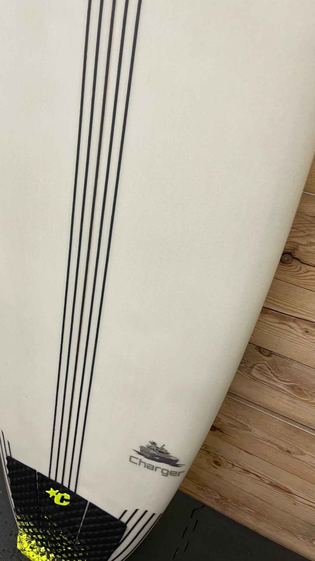 Charger 6'4"