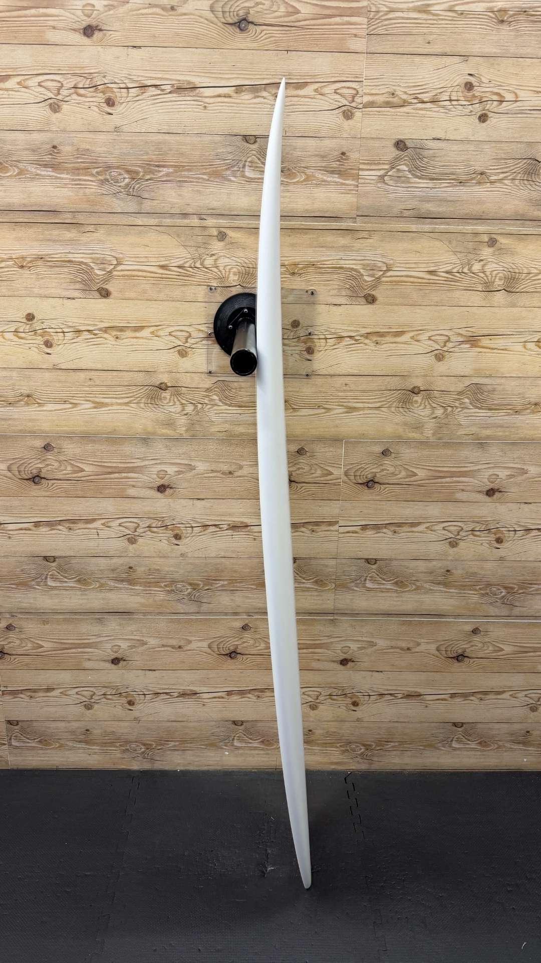 GT 5'8"