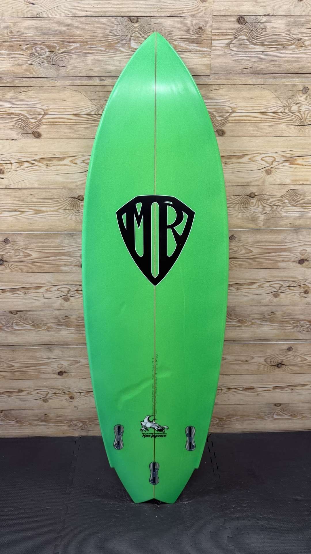 Maisonette Surfboards 5’6” レトロツイン Used 5'6