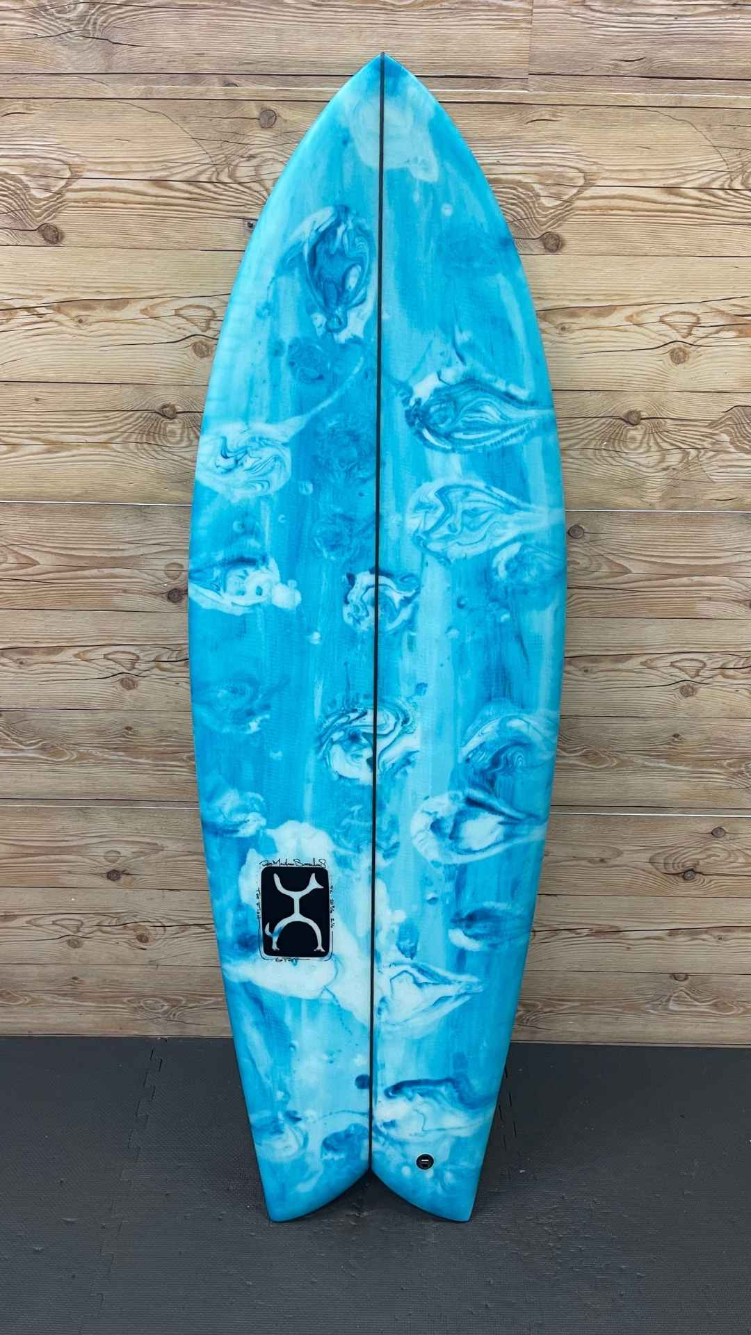 Too Fish 5'2"