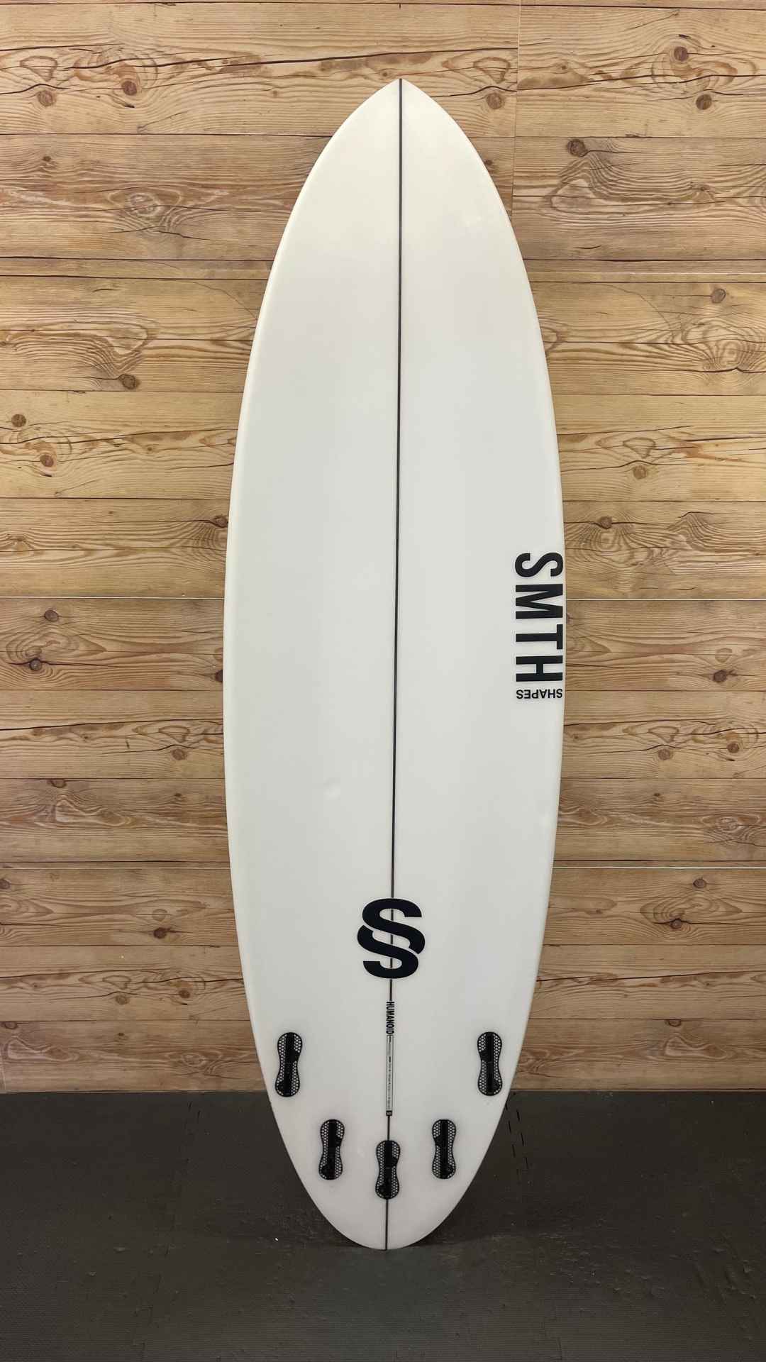 Humanoid 5'10"