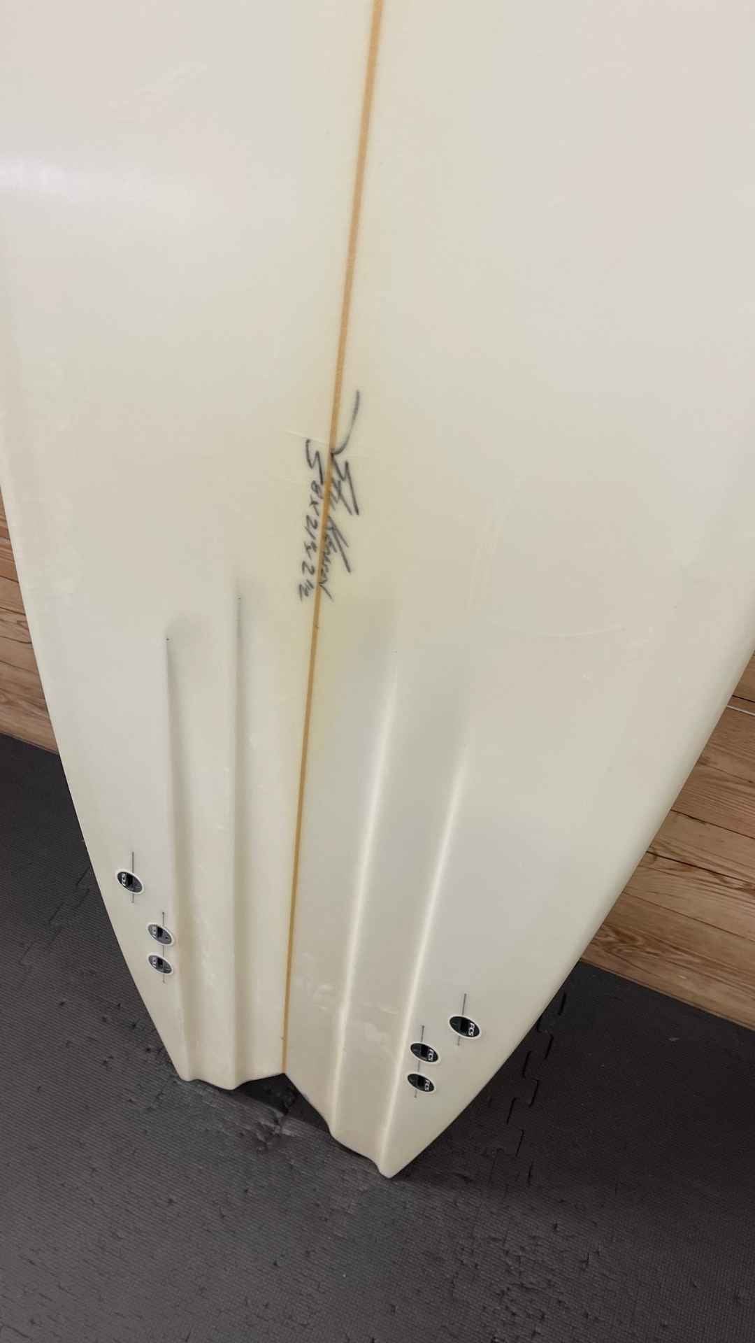 Twinzer Fish 5'8"