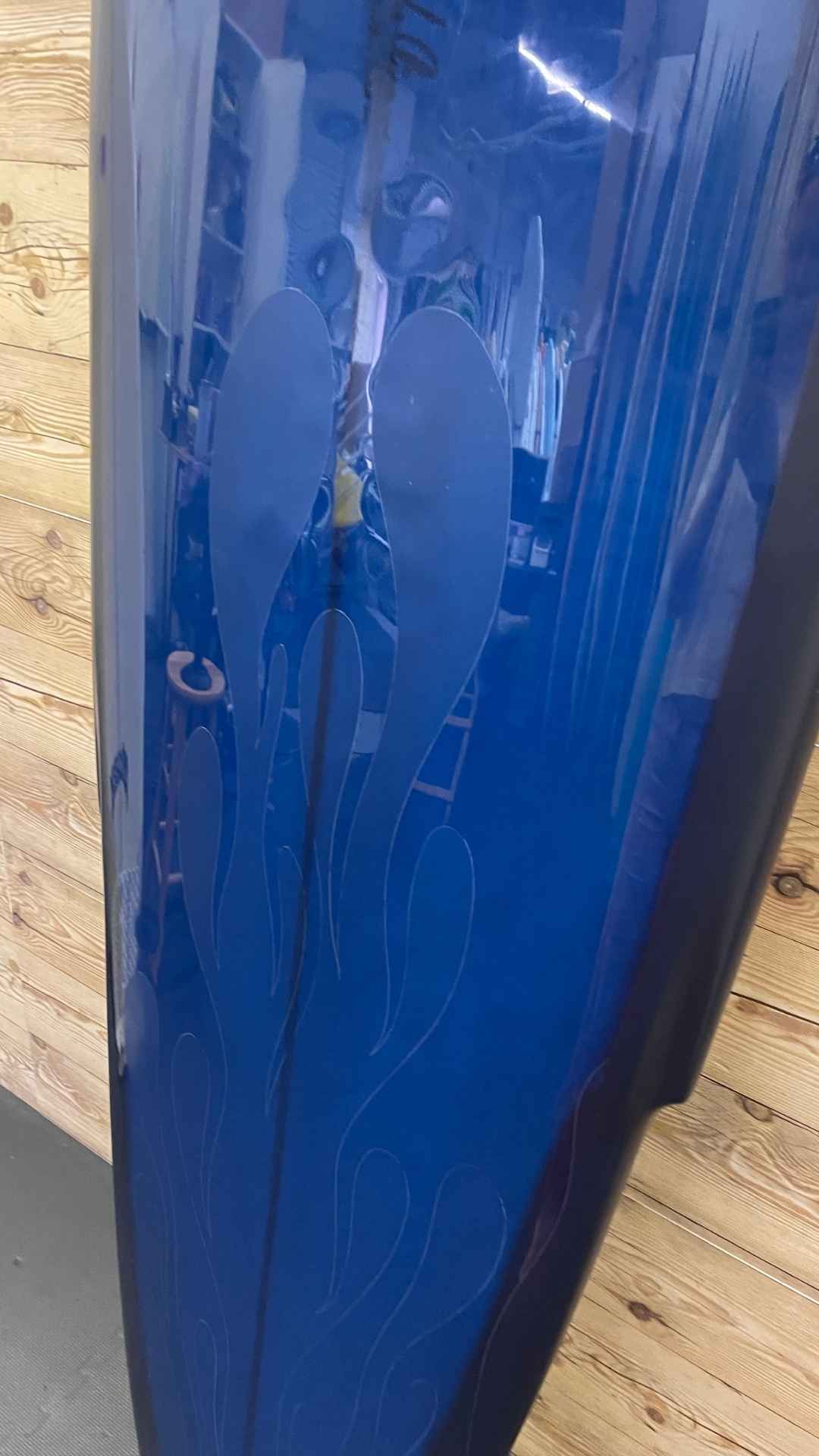 プレイボーイ　エイドリアナ Used Ben Aipa Big Boy Sting Surfboard at The Board Source