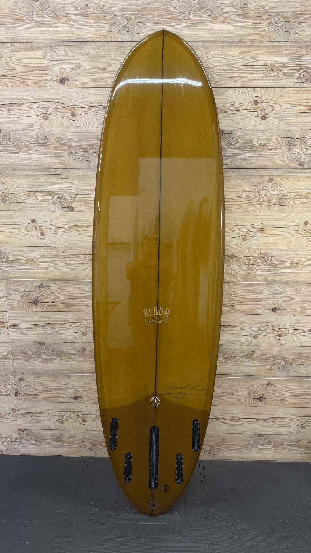 Album Darkness 6'10"