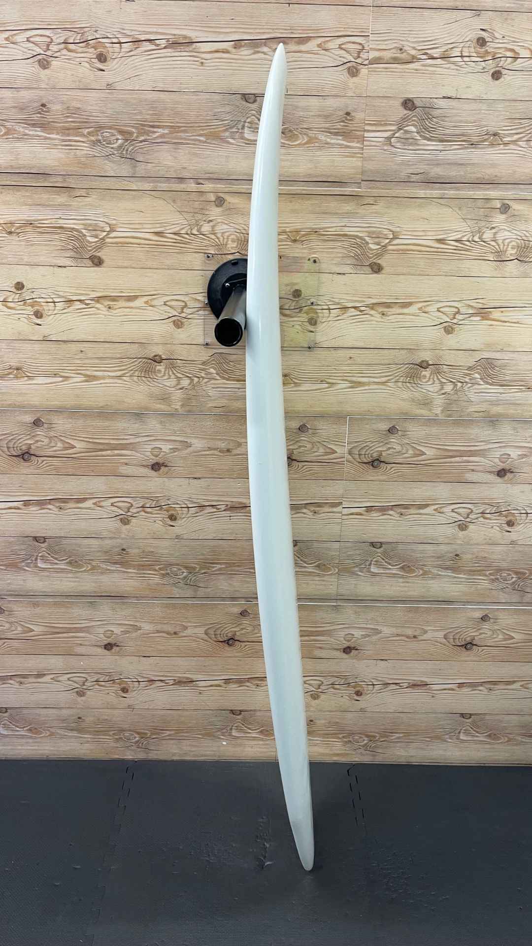 Delma 5'7"
