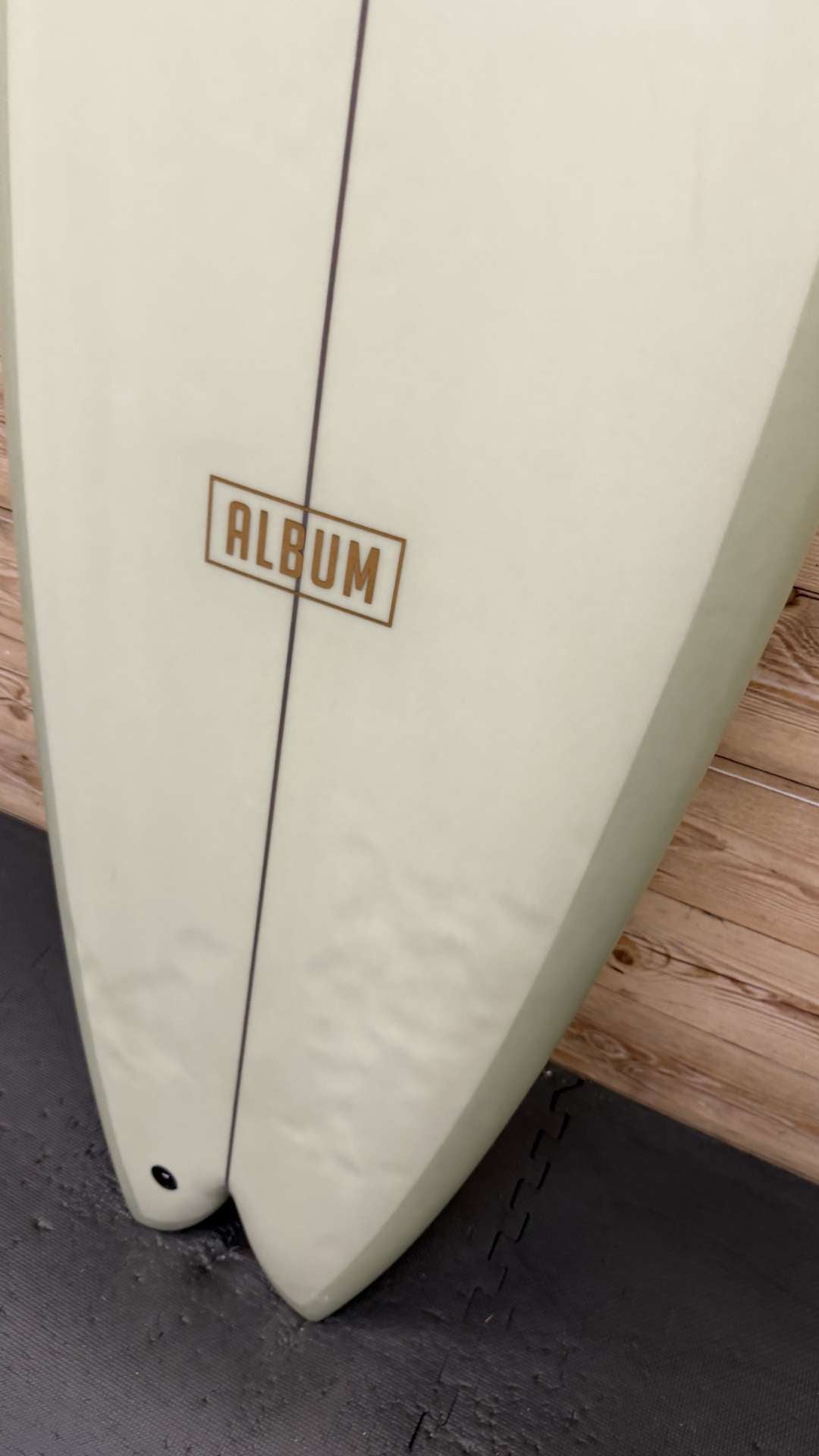 Used Album Lightbender 5'11 Used Album Lightbender 5'11