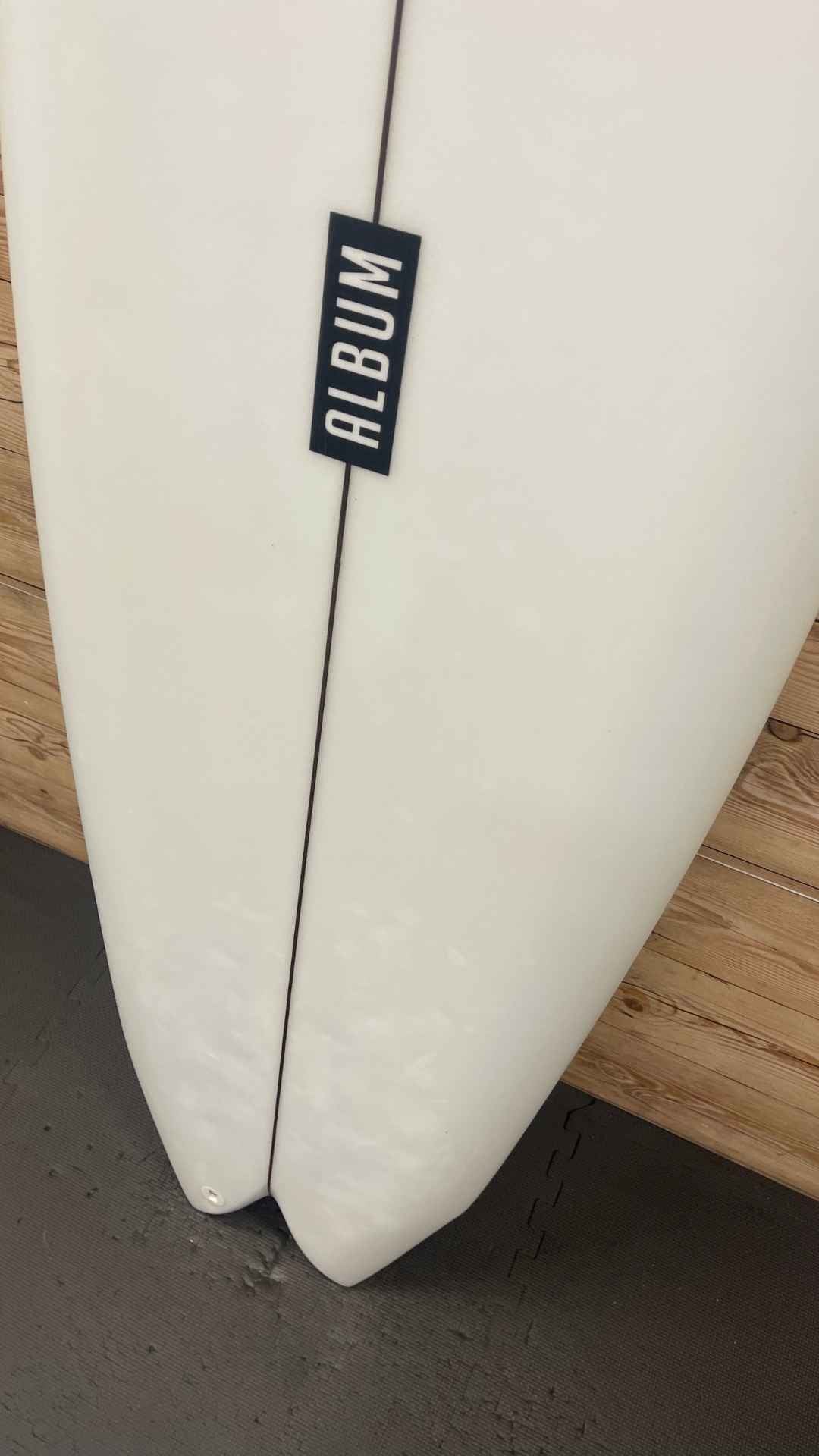 Used Album Sunbender 5'10 Used Album Sunbender 5'10
