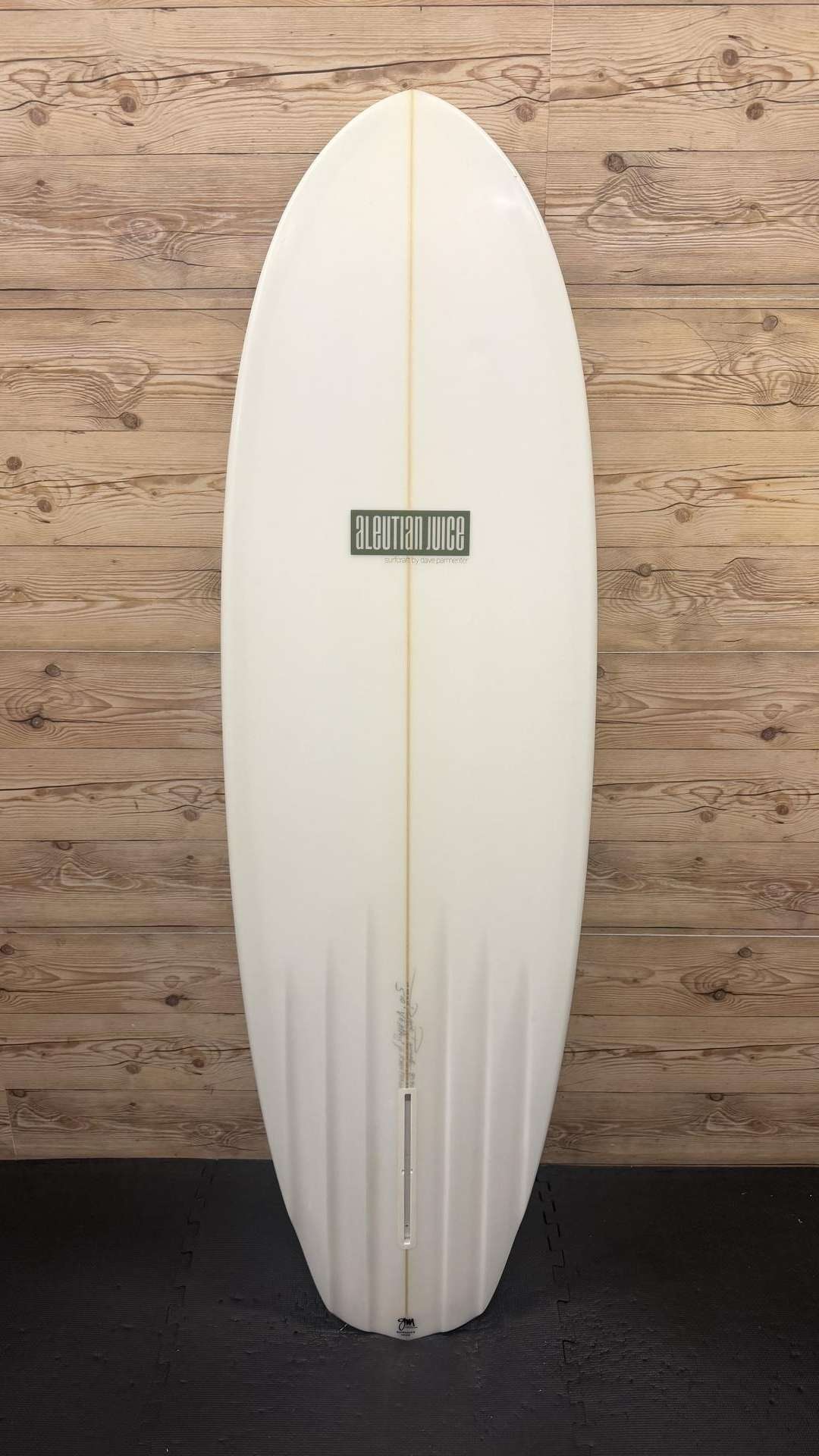 V6 Single Fin 5'10"