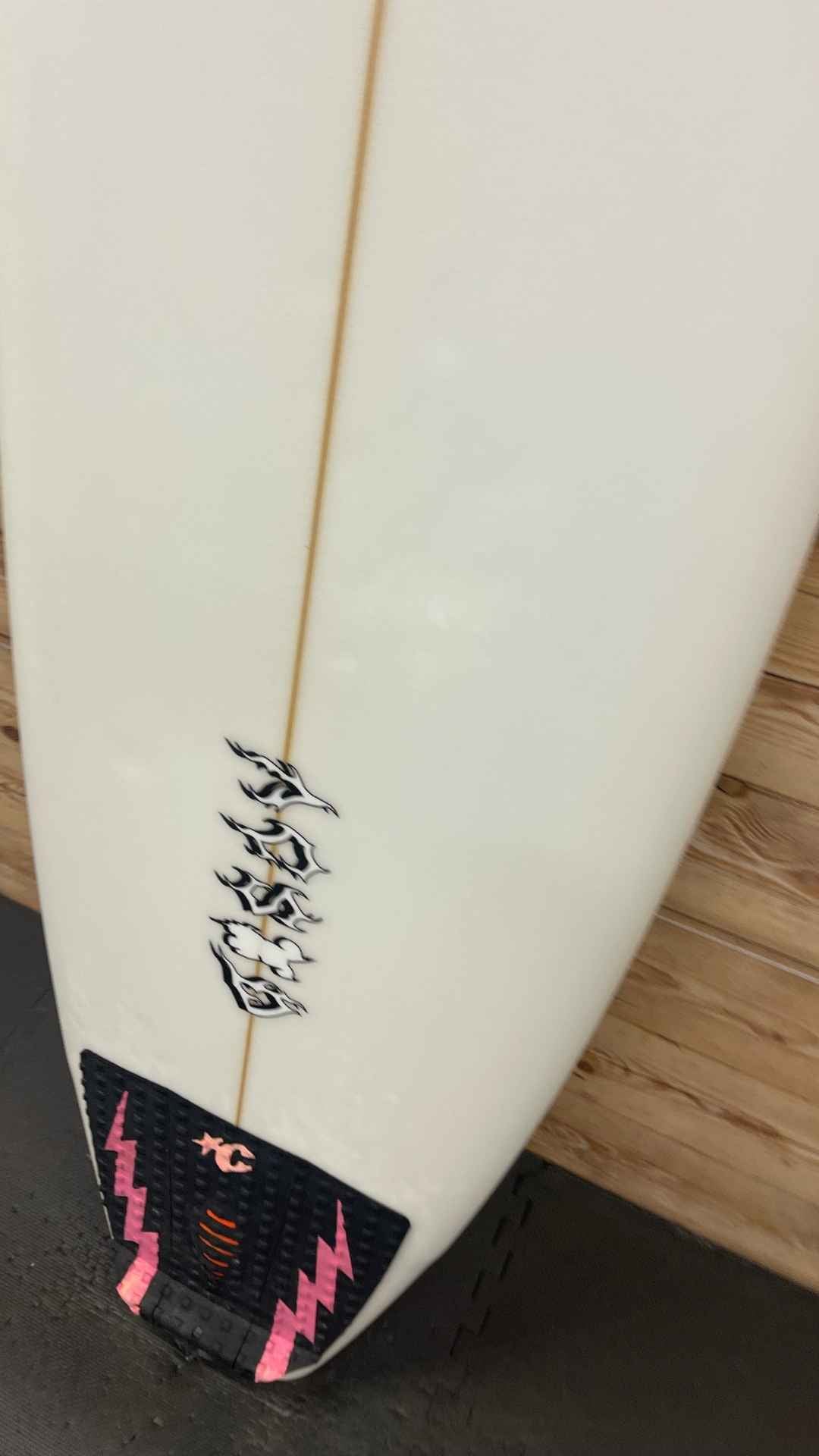 Lotus 5'10"