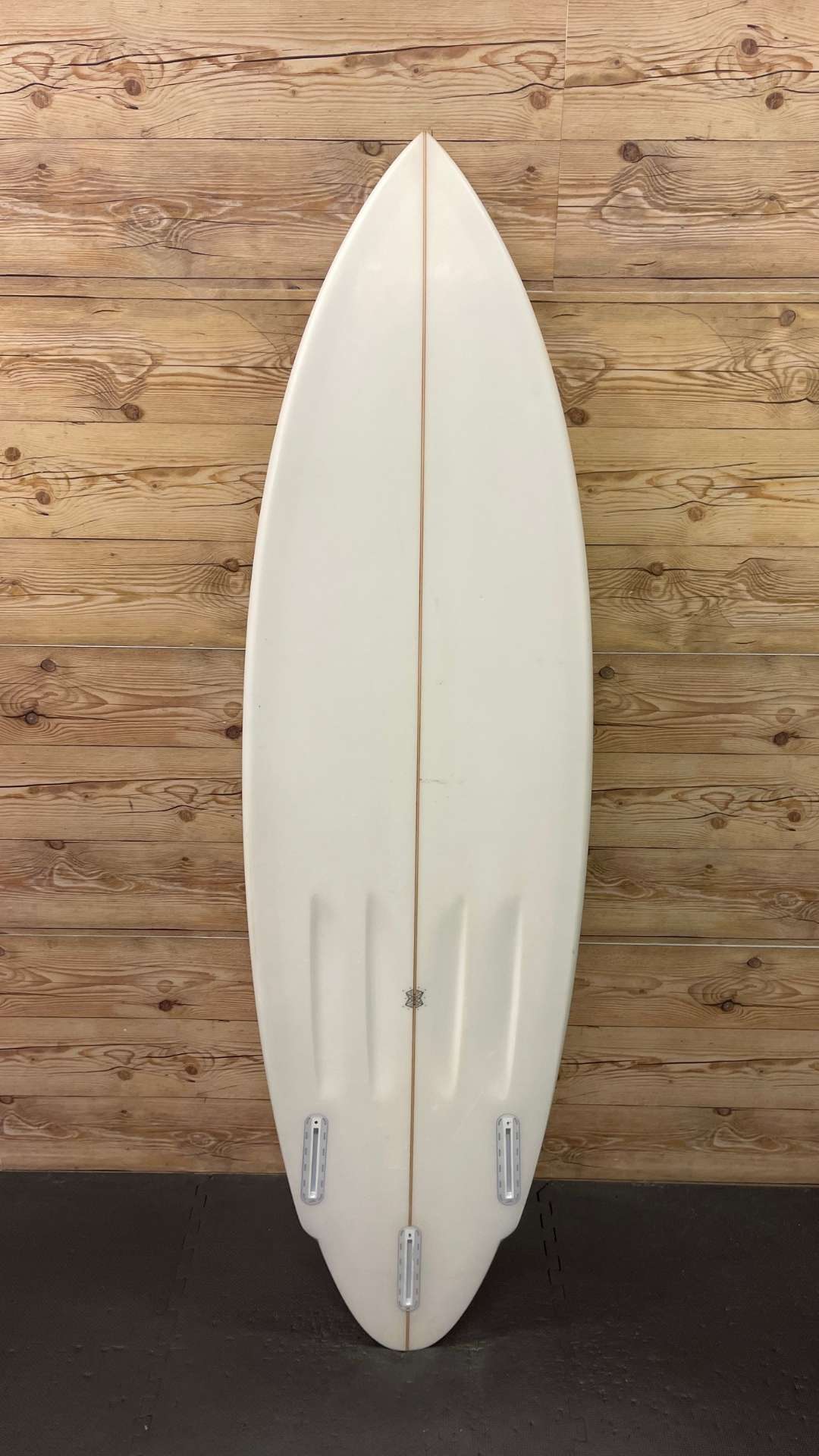 Used Alex Lopez Surfboards for sale | 5'7