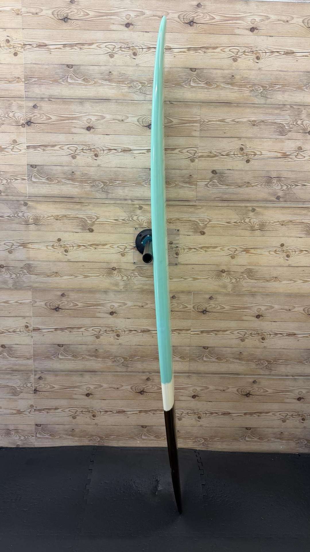 Chris Del Moro 7'8"