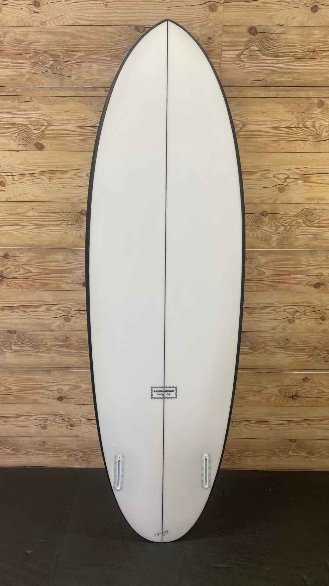 Hawkeye Hybrid 5'8"