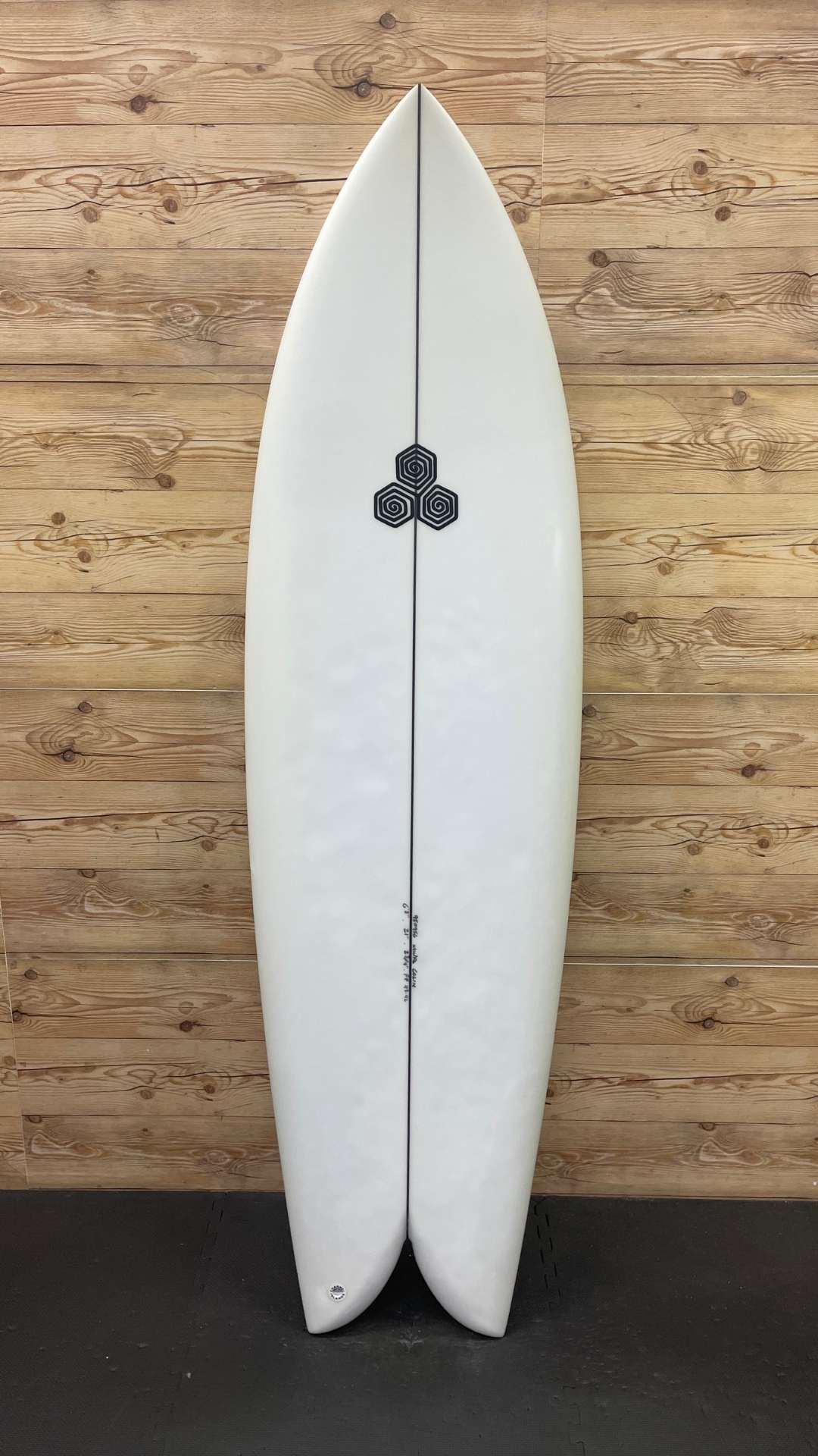 Feb's Fish 6'3"