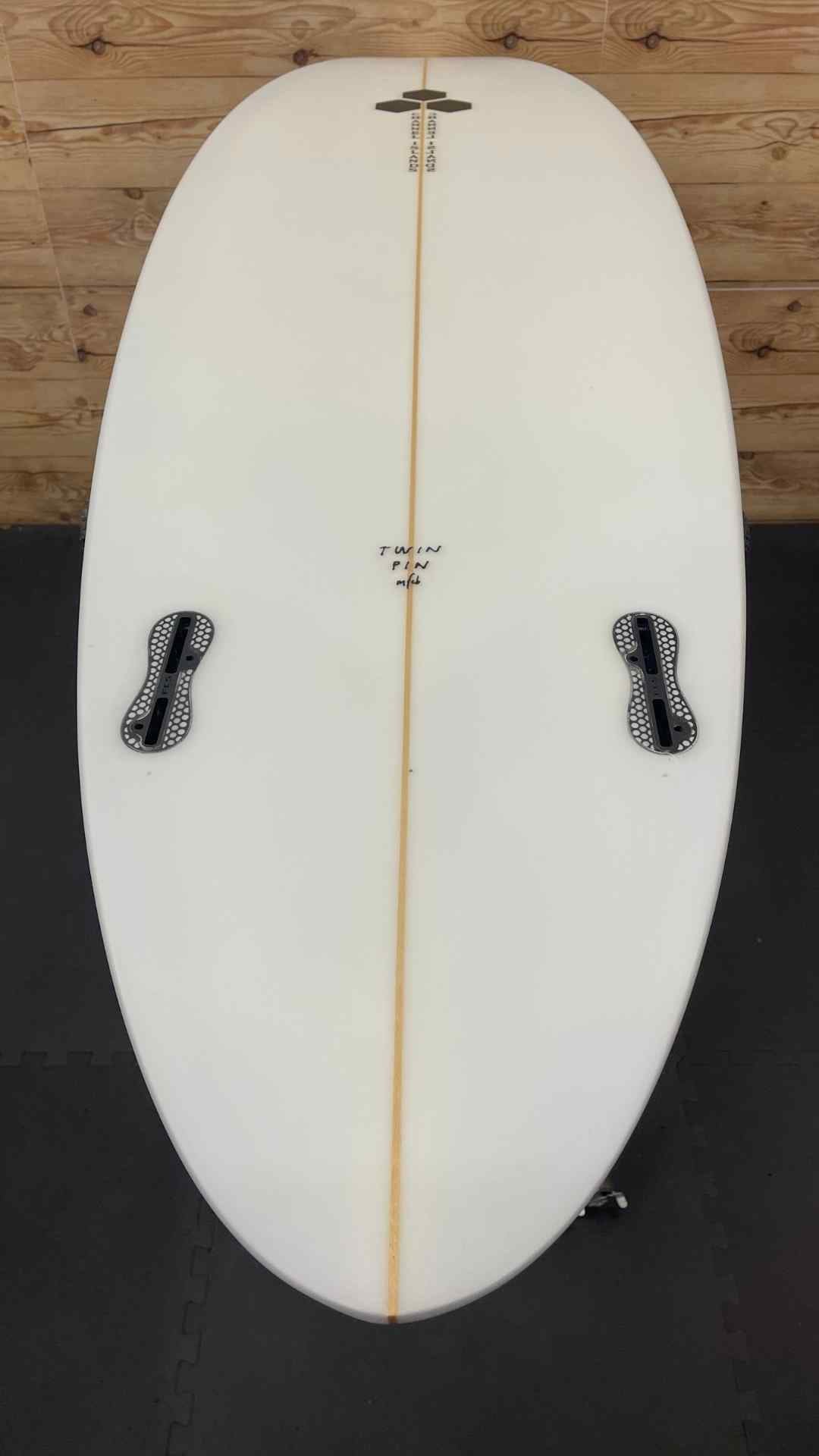 正規 Channelisland 5'7”TWIN PIN サーフボード/ 中古品 店舗受取可 