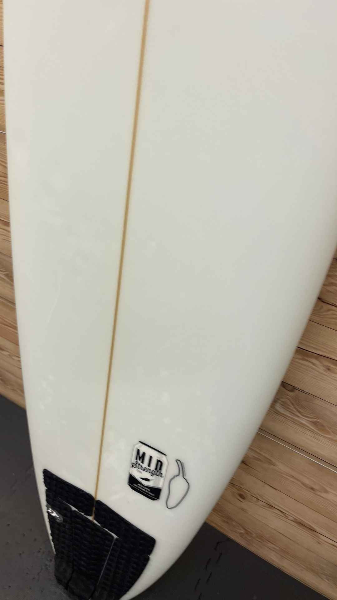 Used Chilli Surfboards Mid Strength 7'4