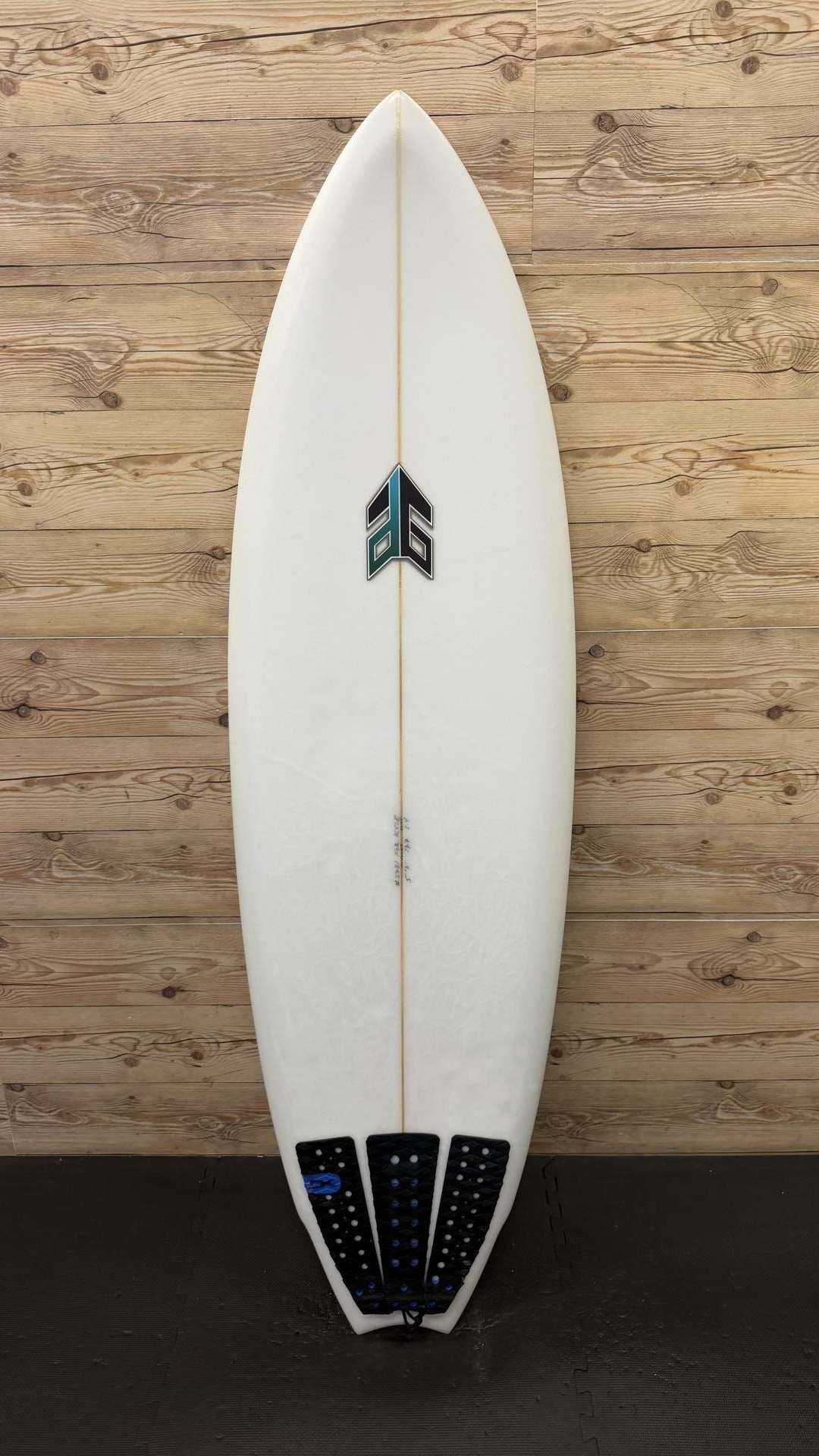 New & Used Hybrid Surfboards for Sale – Page 4 – The Board Source